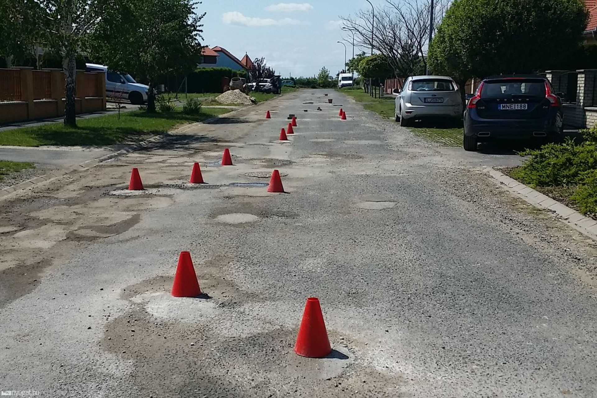 A lakók kátyúztak Zanaton