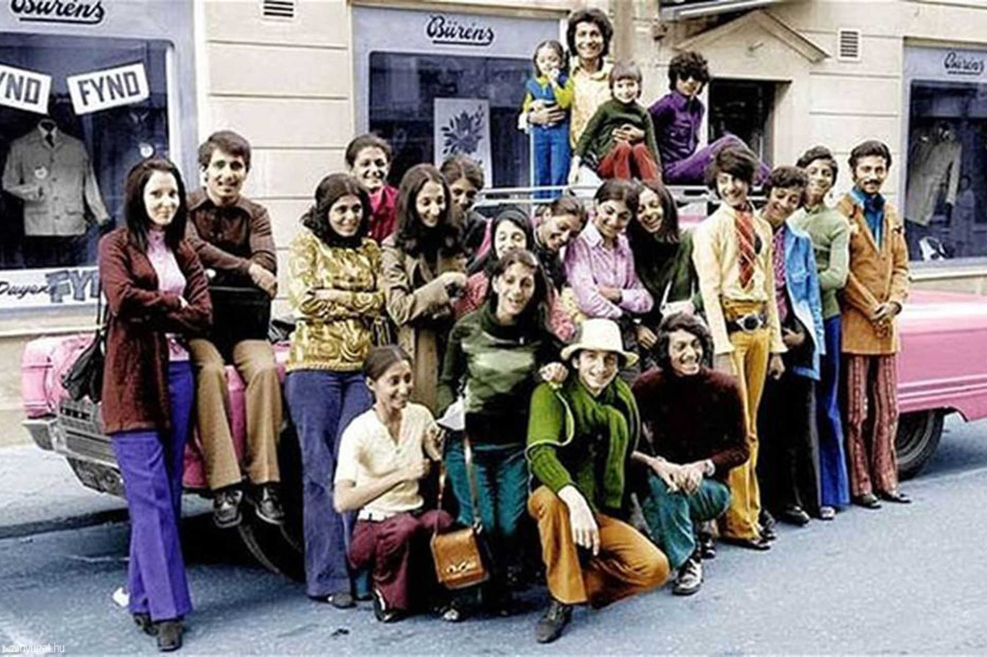 A bin Laden-família Svédországban a '70-es években (a terroristavezér jobbról a második)