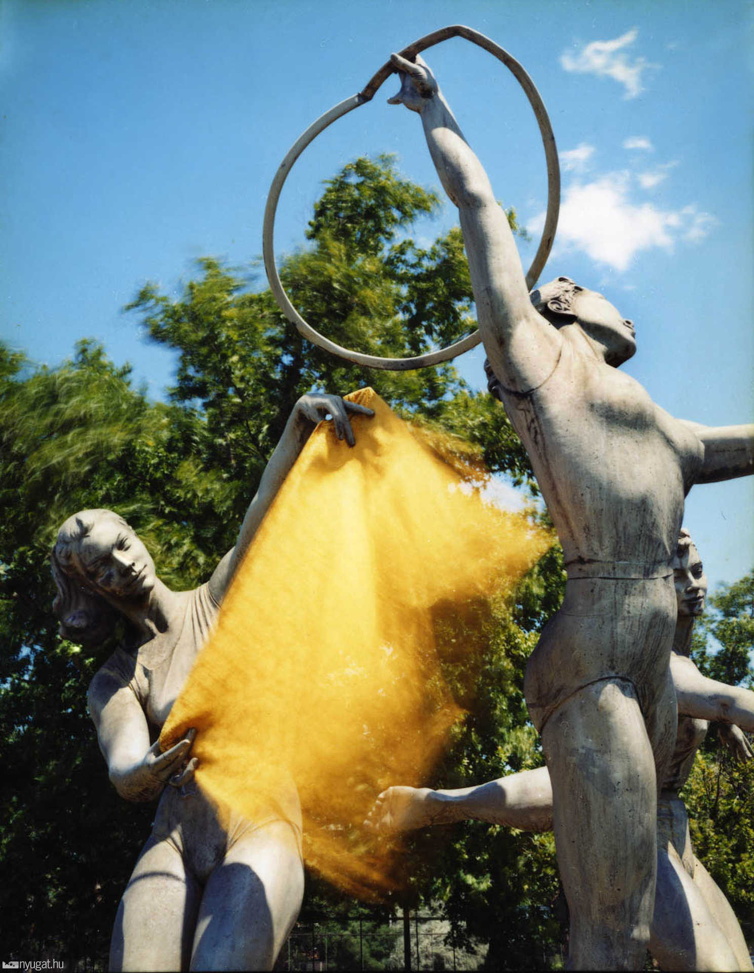 Táncosok/Dancers