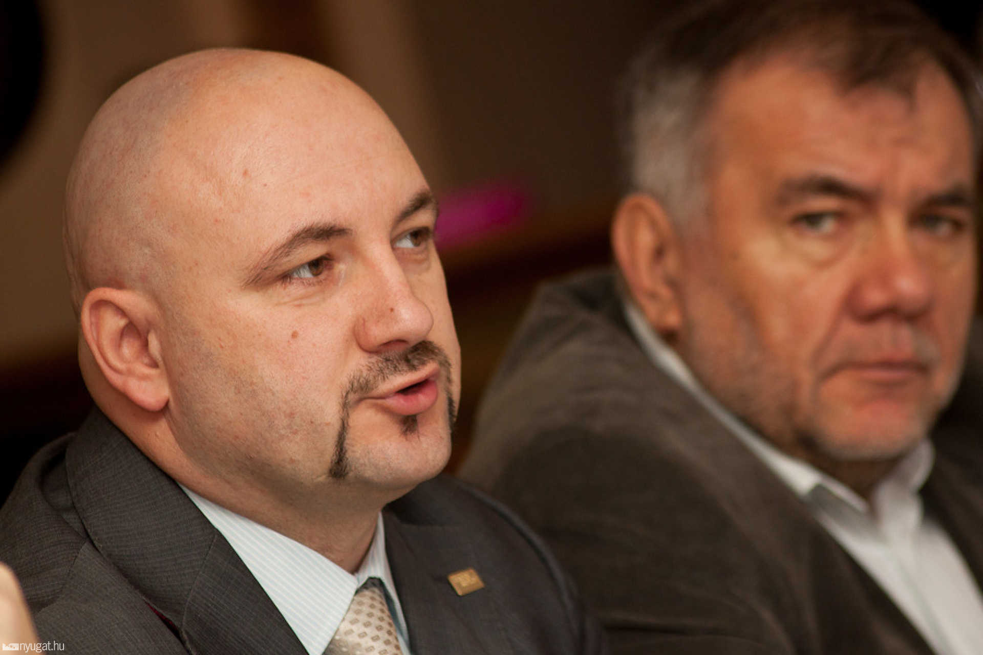 Ellenzéki demokratikus erők közös sajtótájékoztatója