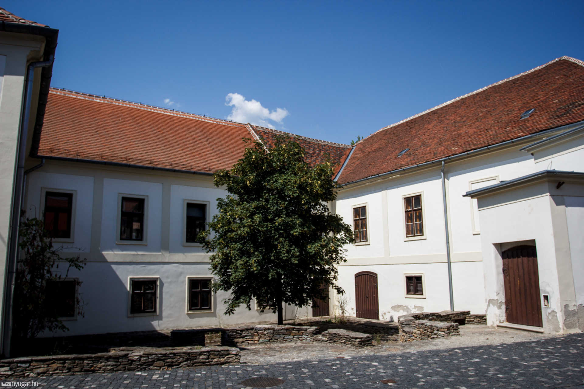 Bálház