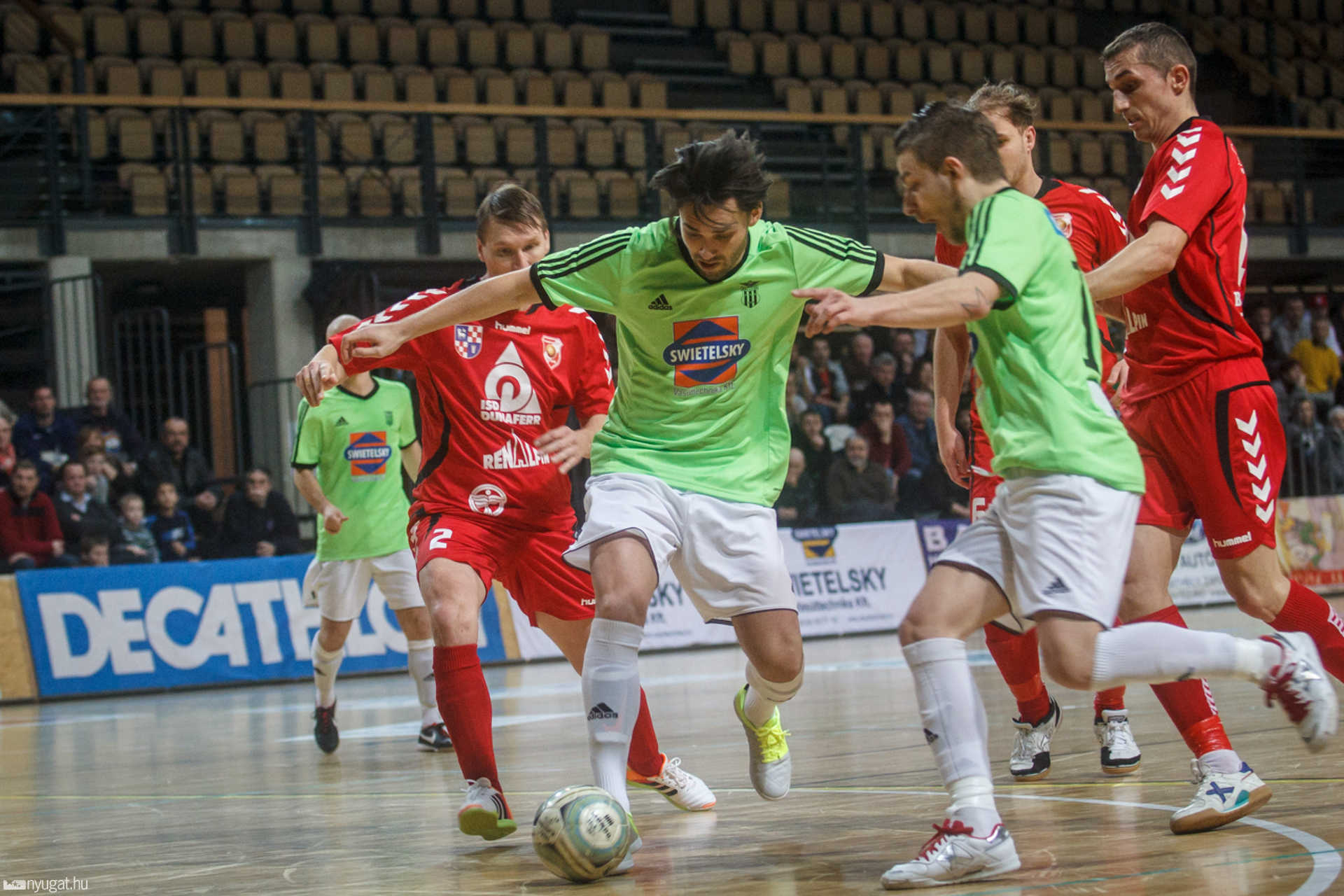 Swietelsky-Haladás VSE - DF Renalpin FC