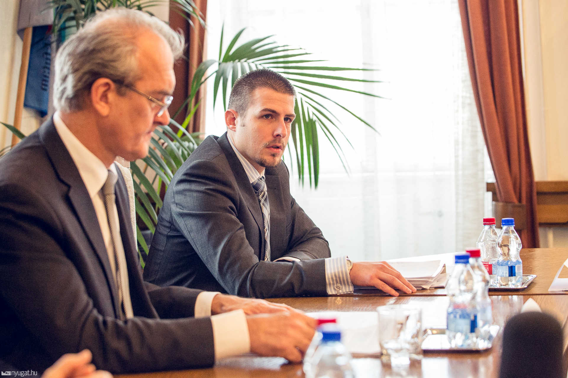 Sajtótájékoztató a Megyeházán