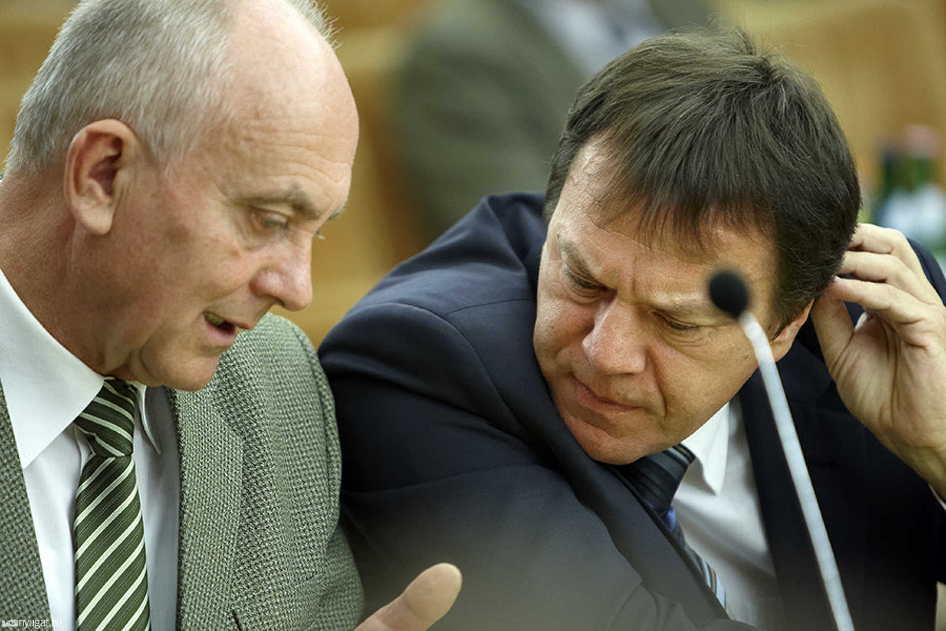 Októberi közgyűlés