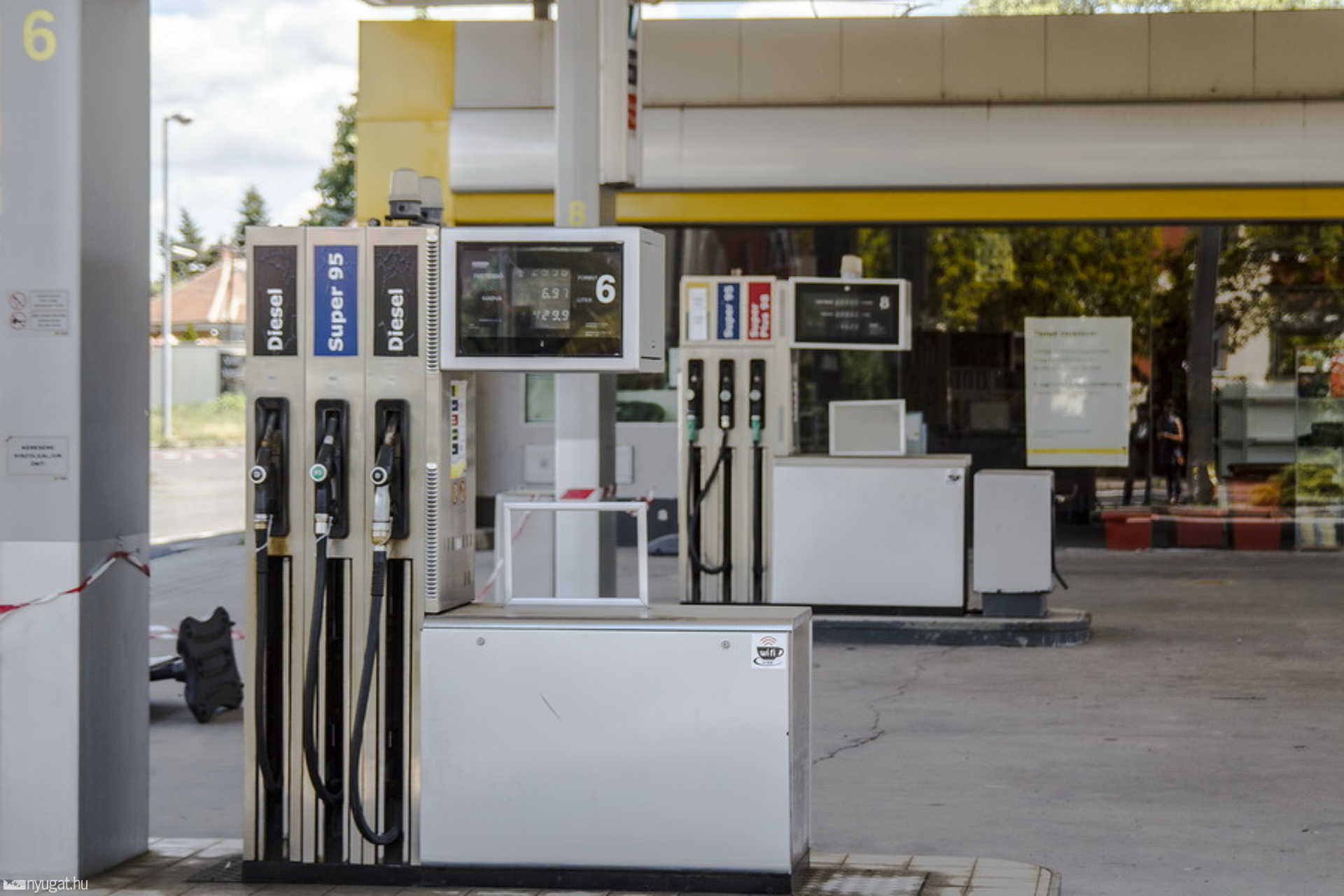 Agip benzinkút - Márkus Emília utca