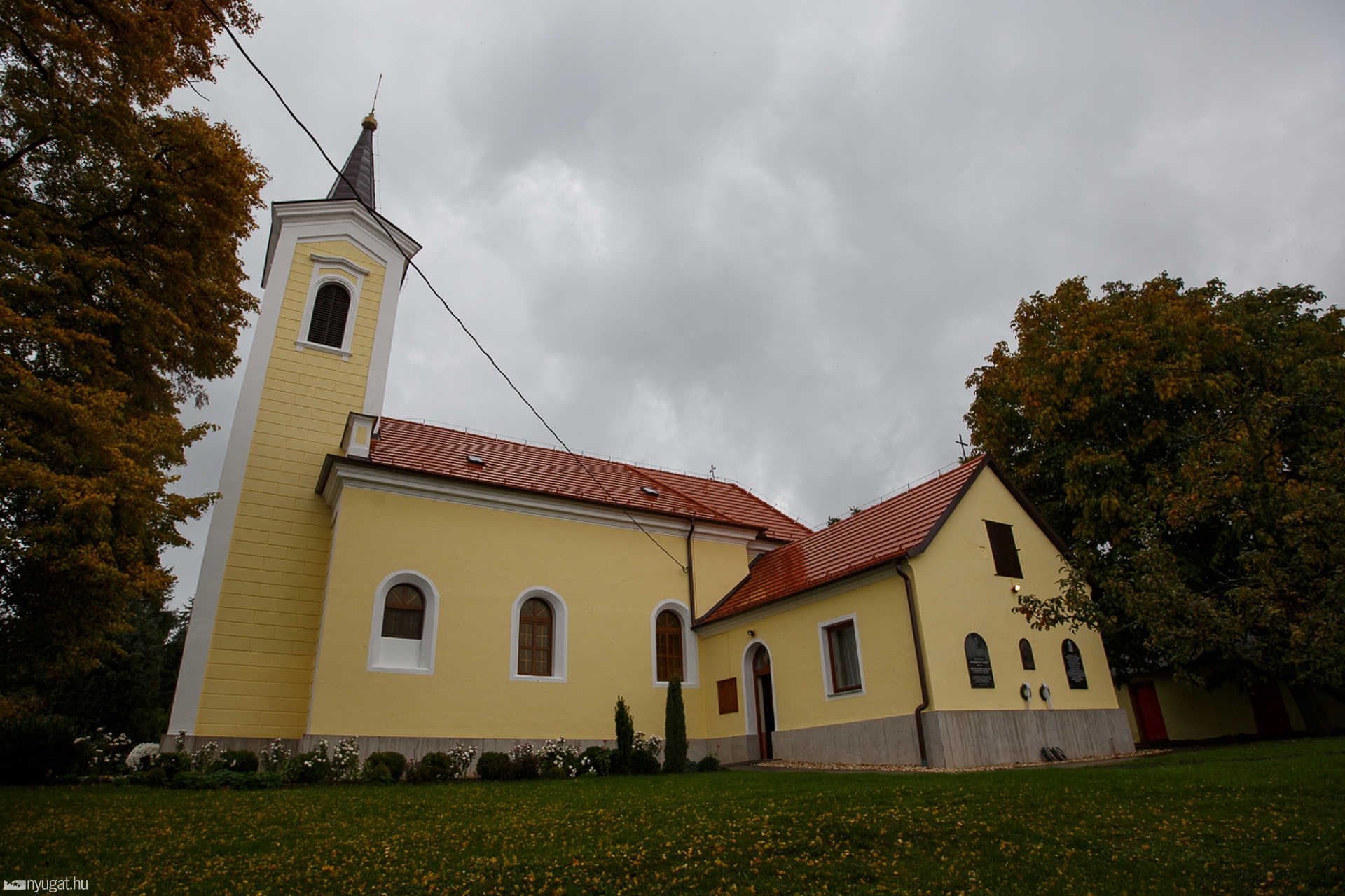Toronyi templom