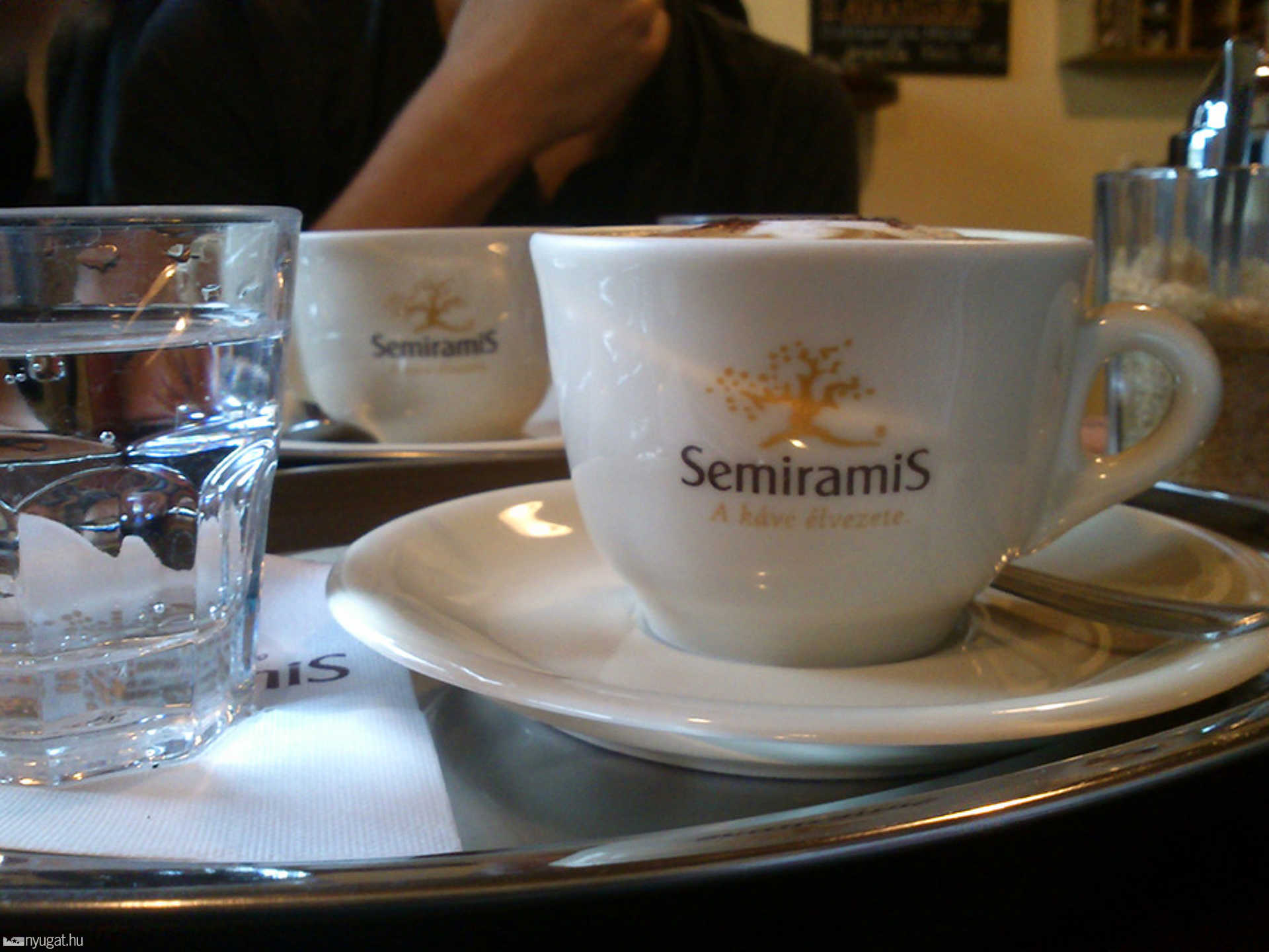 Semiramis kávézó