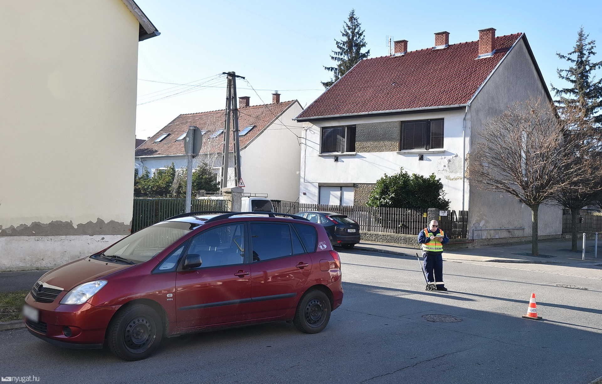 Autó sodort el egy idős asszonyt