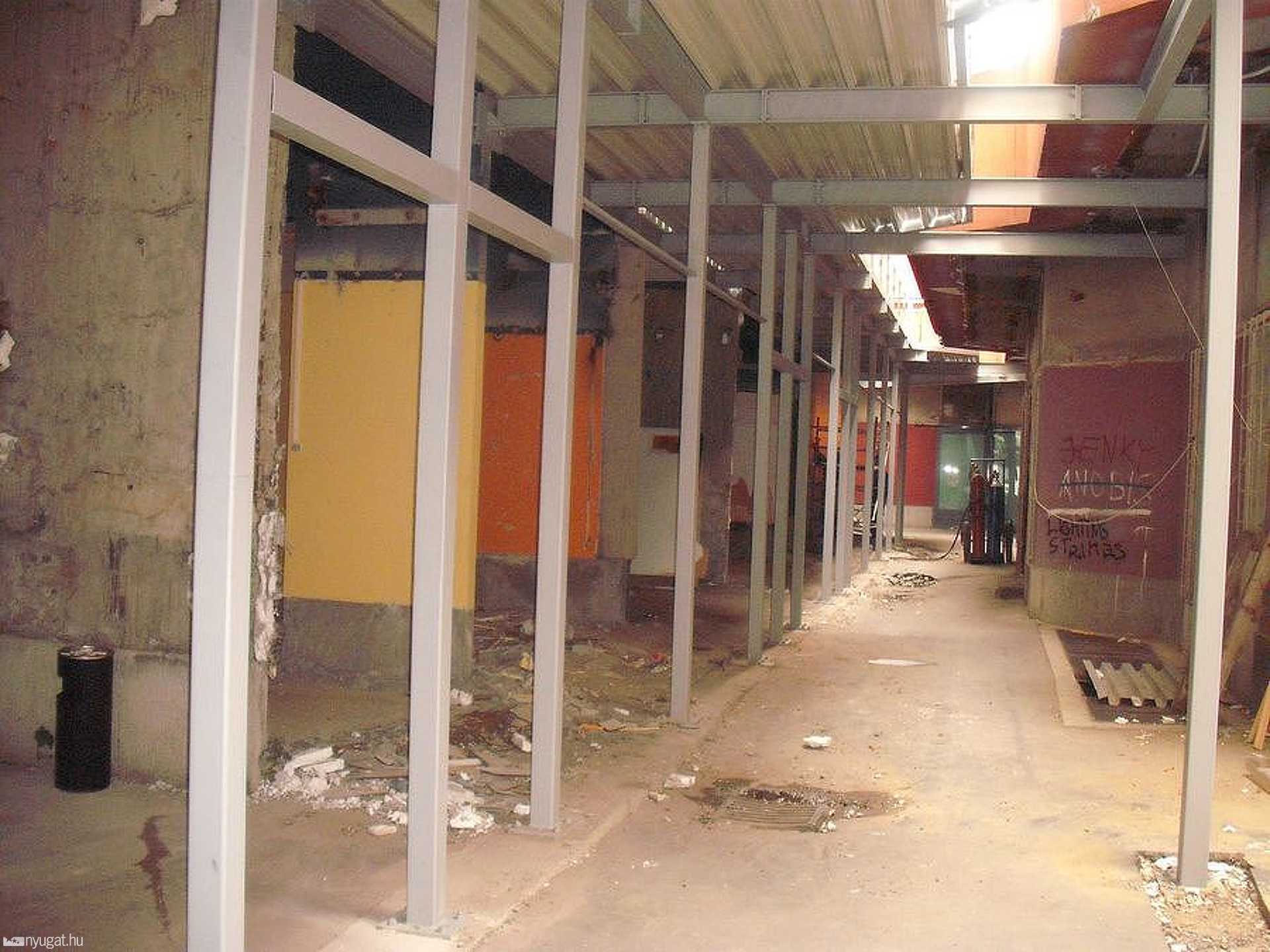 Csipkeház alatt - Zalaegerszeg