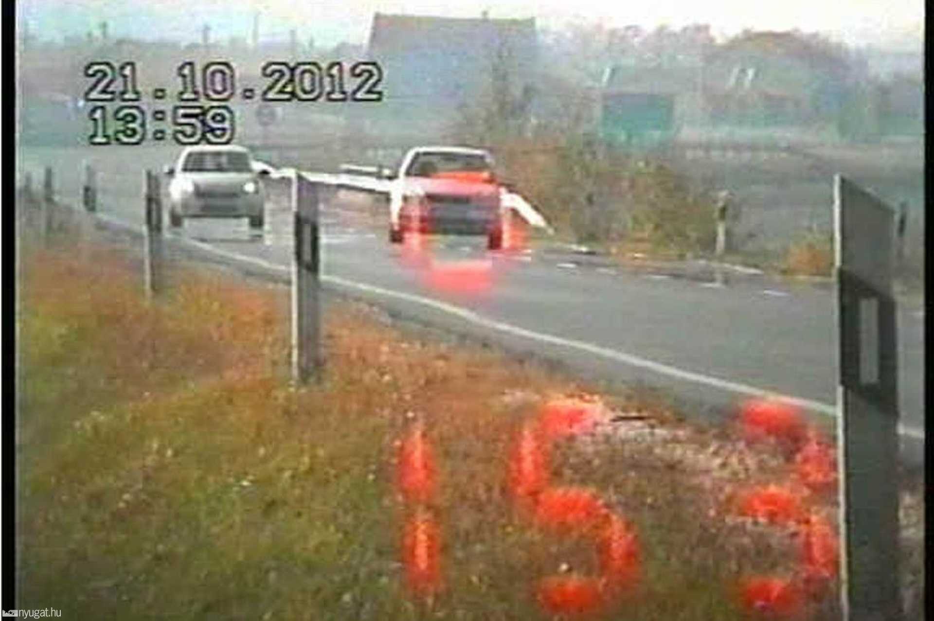 89-es főút, 153 km/h