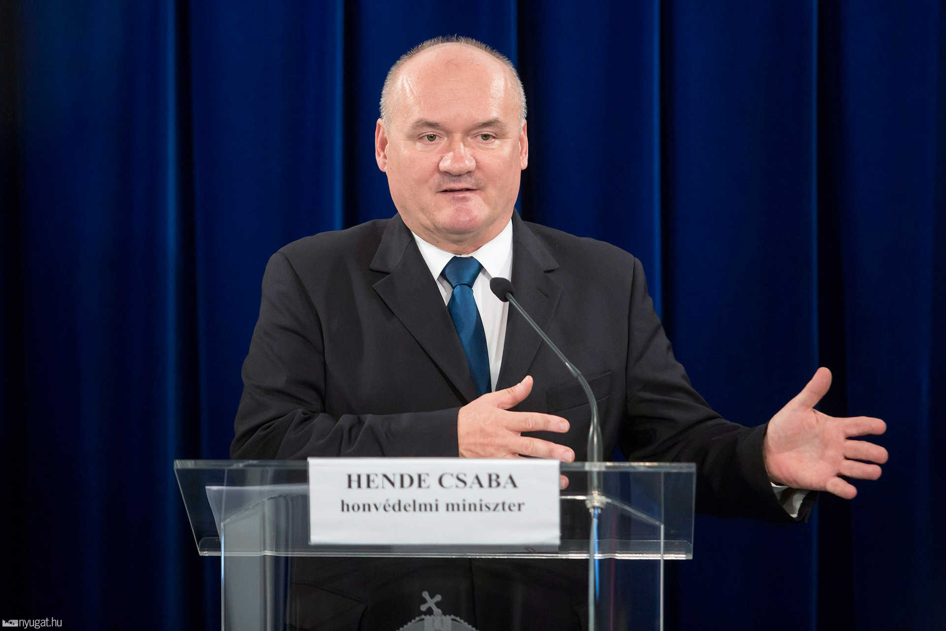 Most már biztos Április végén feloszlatták a Fidesz szombathelyi