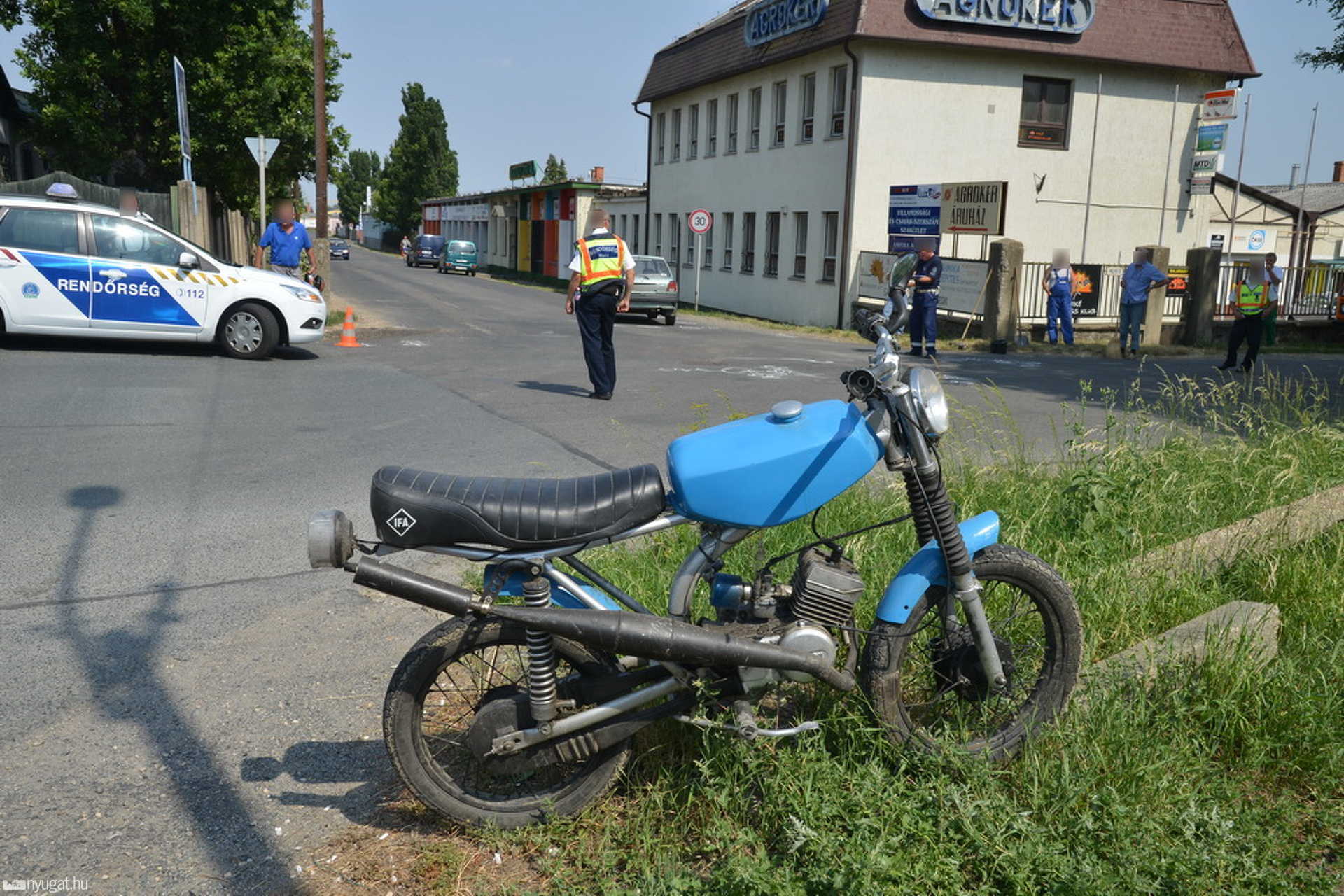 Motoros elé kanyarodott a Ford Szombathelyen