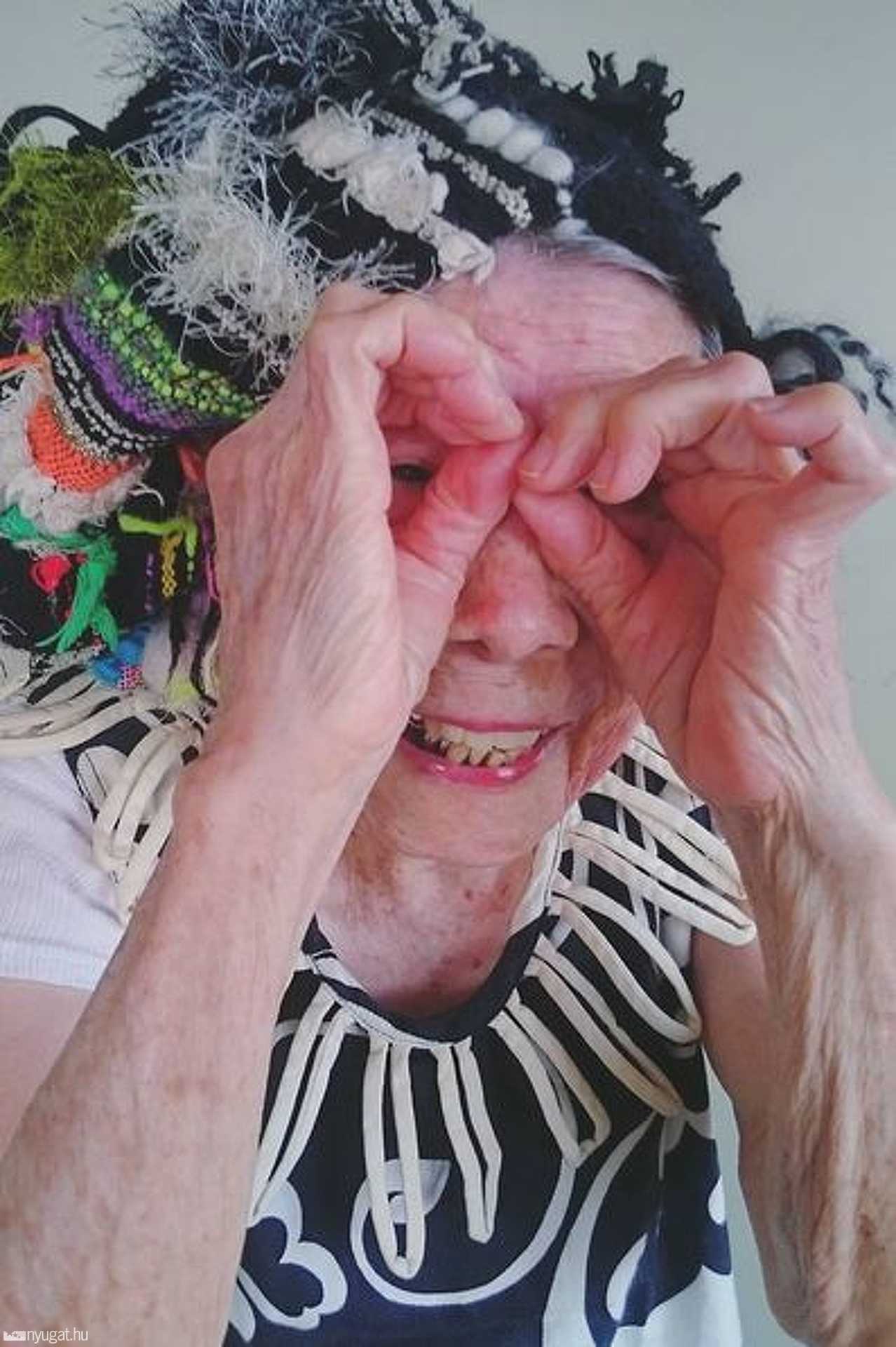 93 éves nagyi