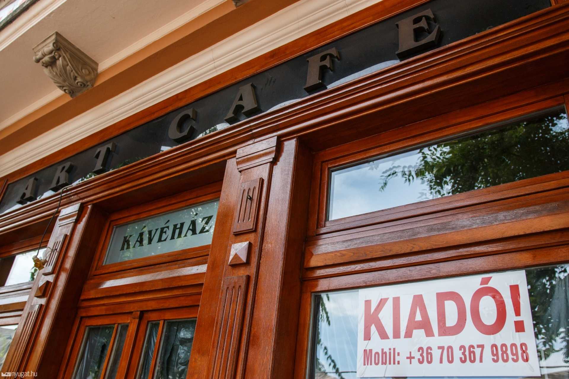 Art Café