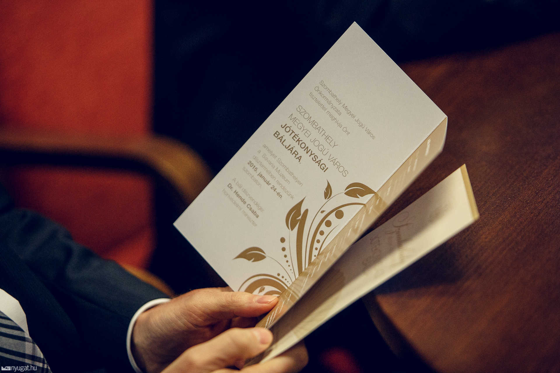 Sajtótájékoztató a városi bálról