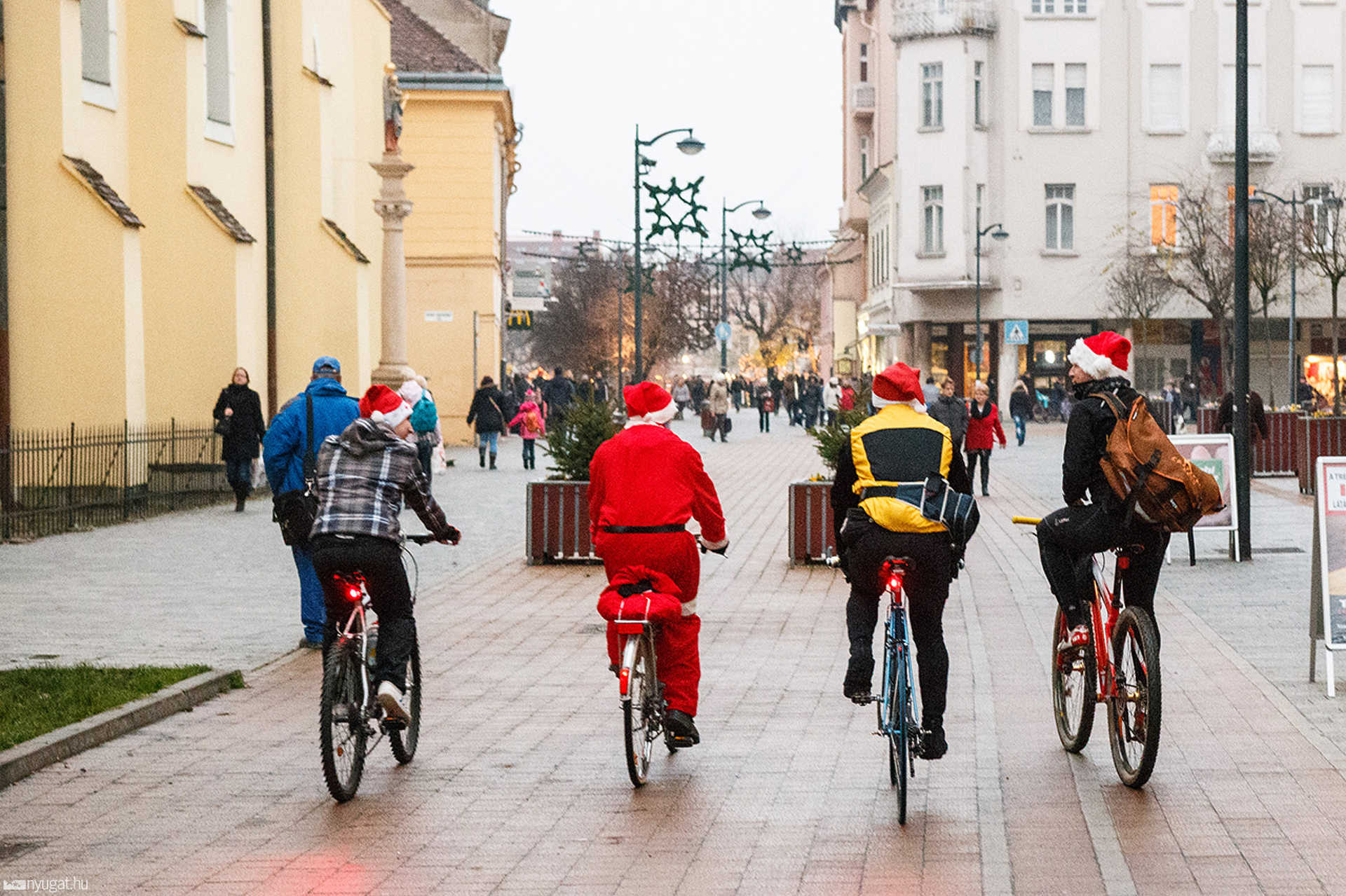 Bringás Mikulás Szombathelyen