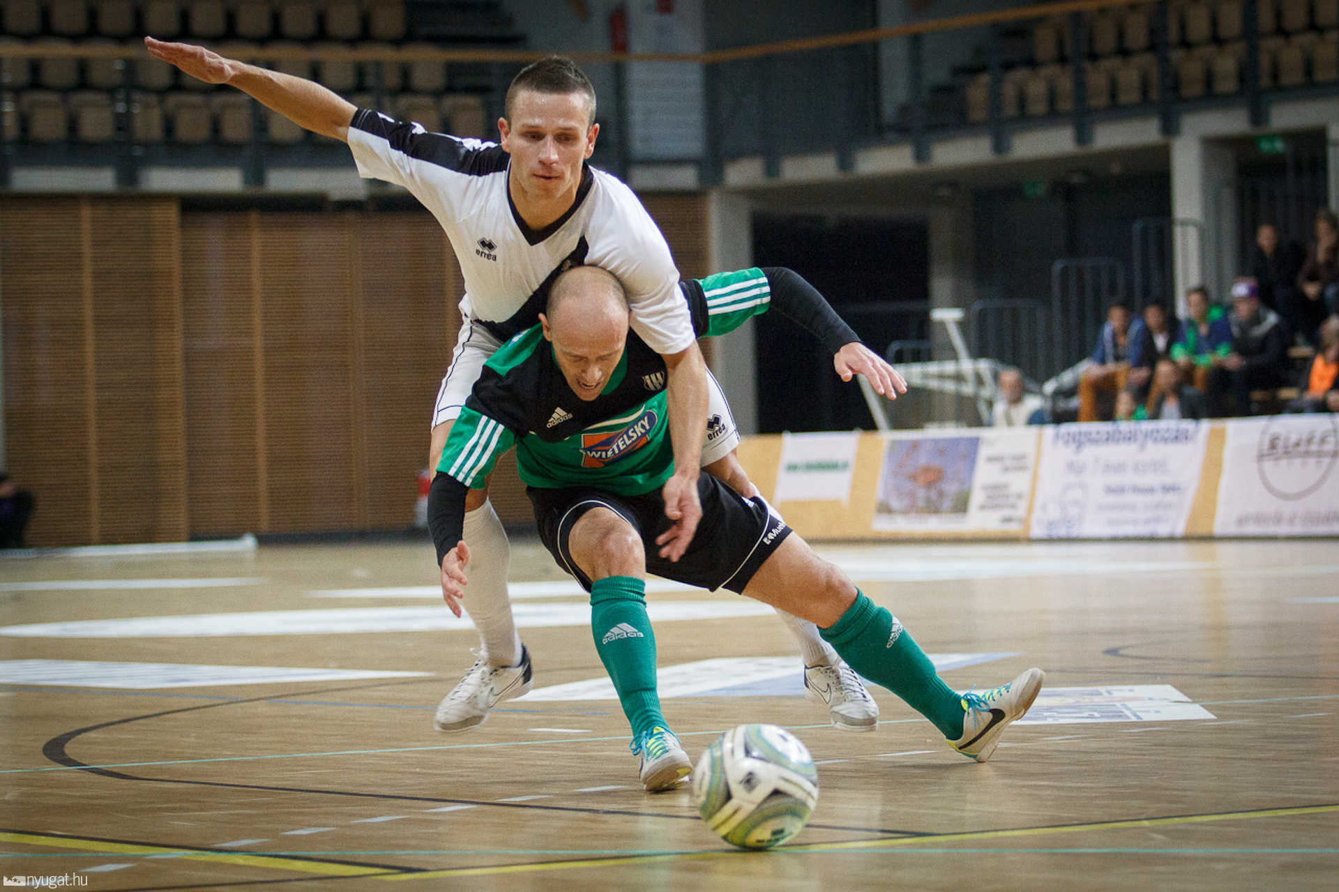 Swietelsky-Haladás VSE - DEAC Futsal Club