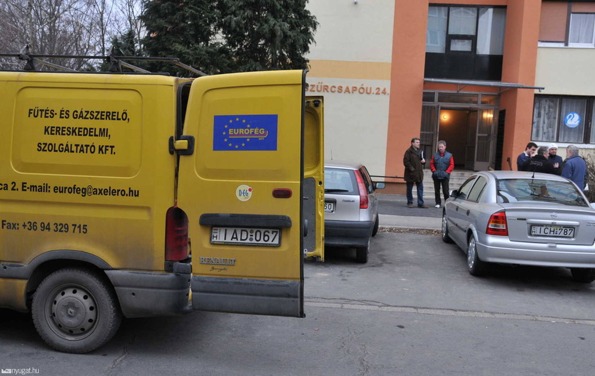 Megkezdődtek a munkák a gázszivárgás után kiköltöztetett szombathelyi háztömbben