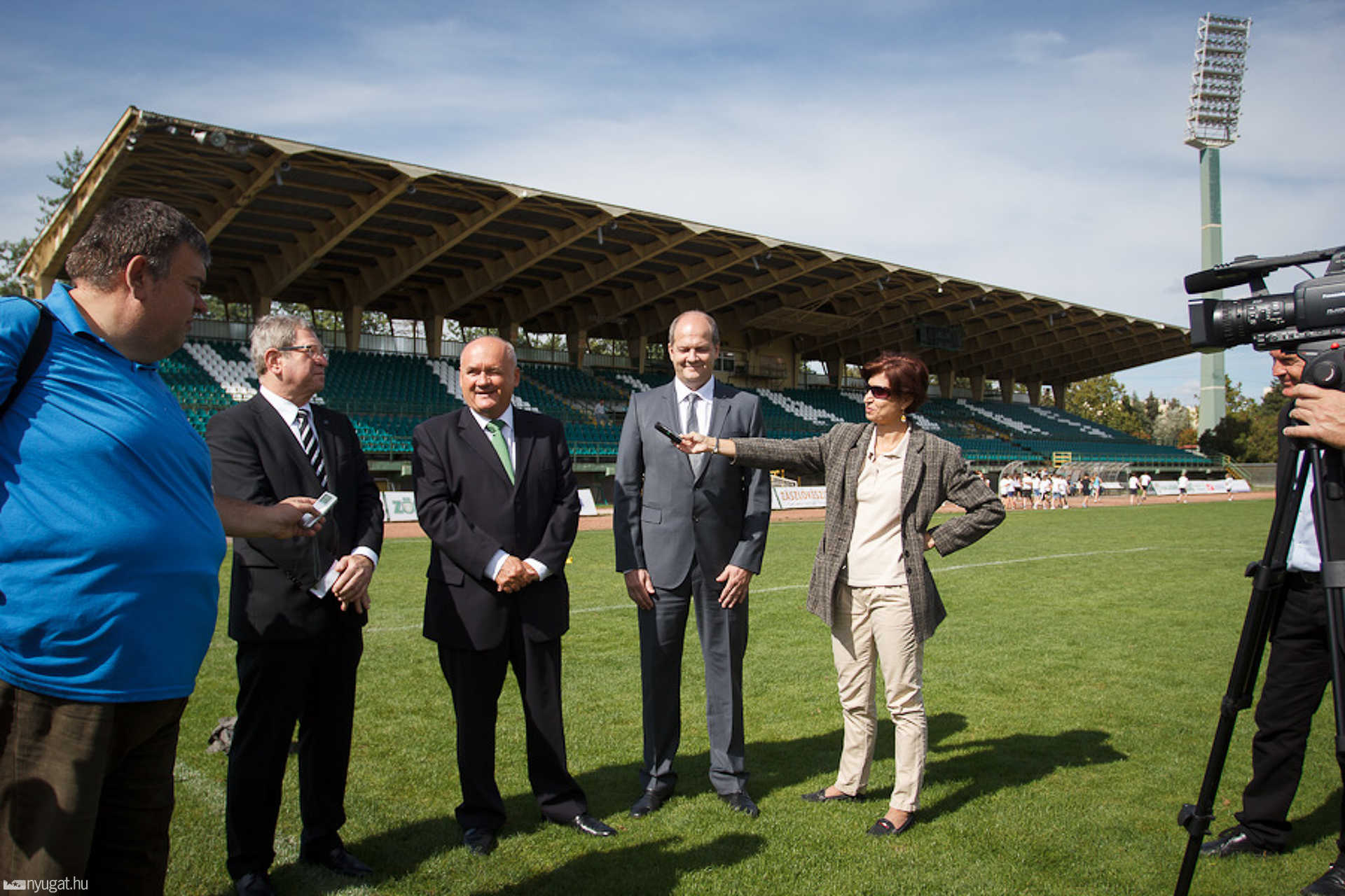 Sajtótájékoztató a stadionfejlesztés helyzetéről
