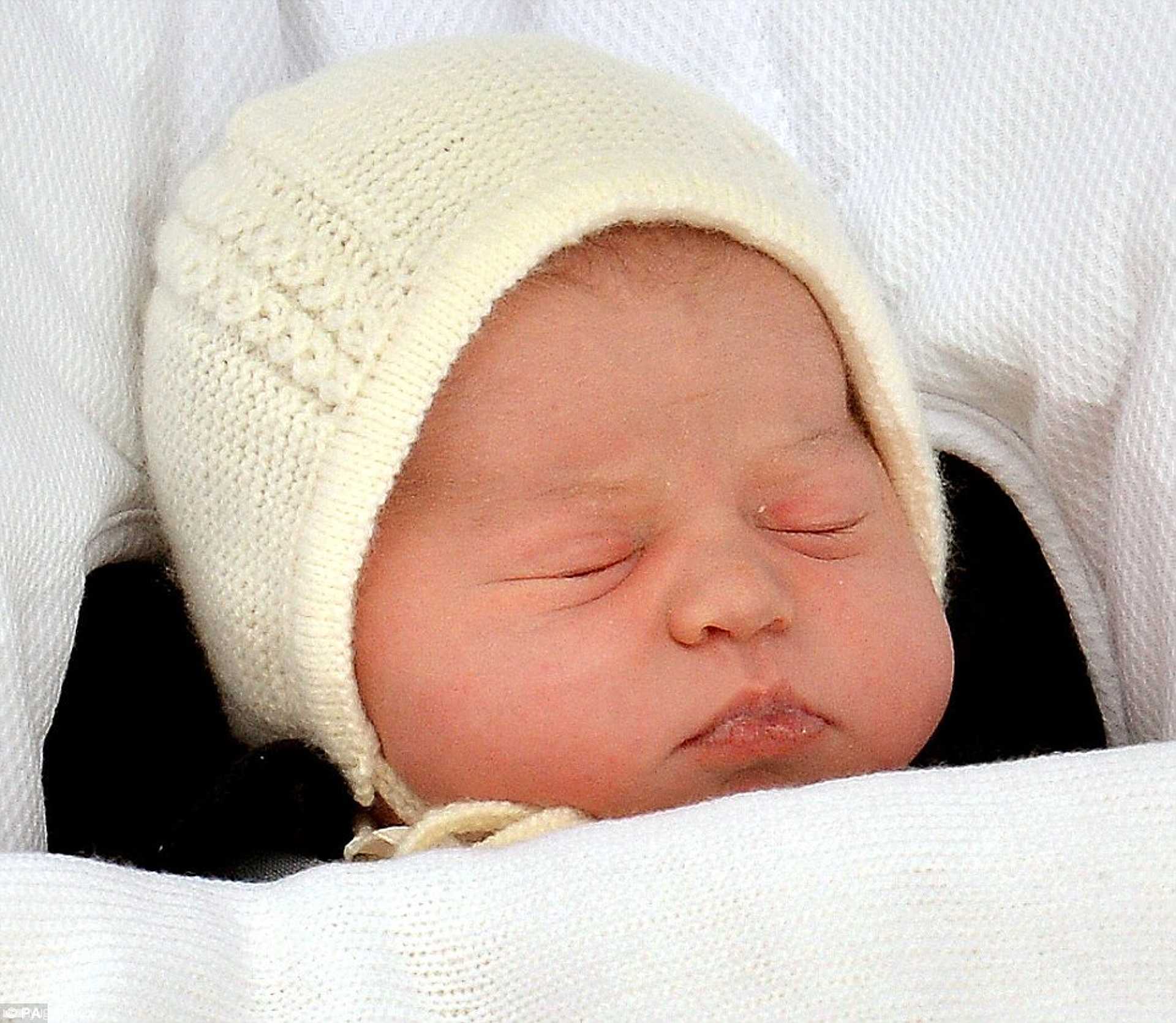 Royal Baby Princess: megszületett Katalin hercegné és Vilmos herceg második gyermeke