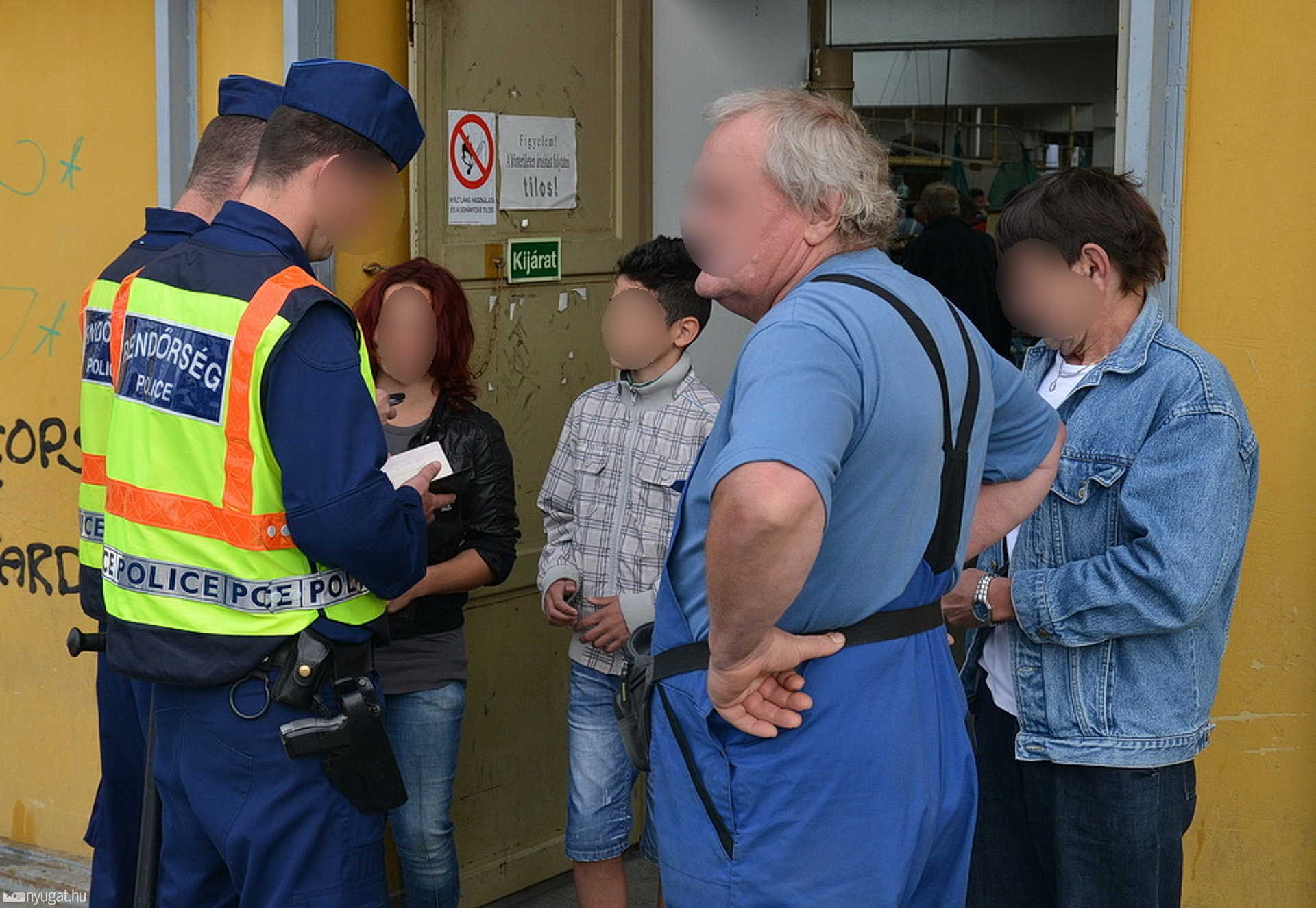 Razzia a szombathelyi zsibvásáron - 2013.06.30.