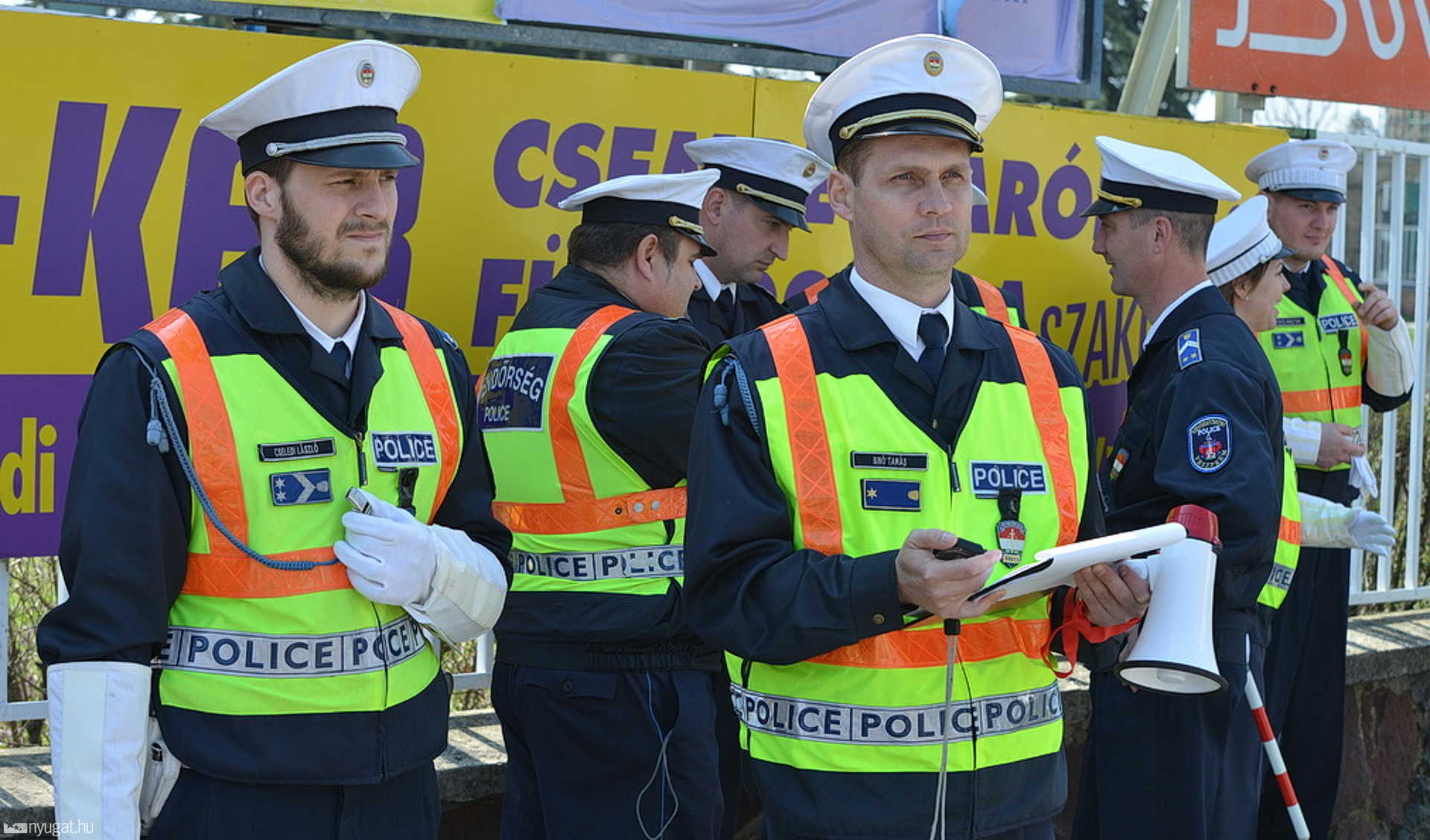Karos forgalomirányítási verseny Szombathelyen