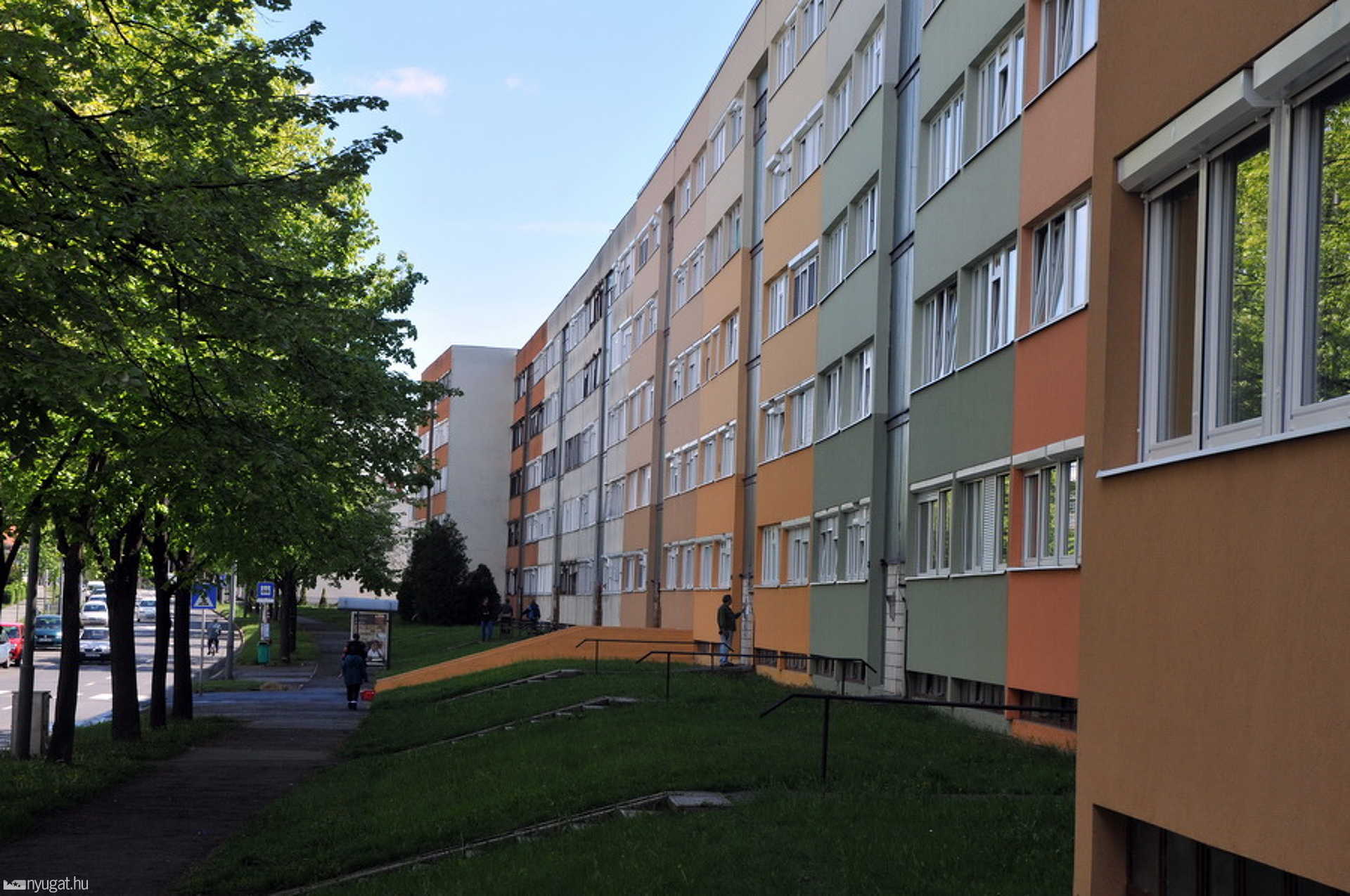 Tömbházaknál támadtak nőkre és gyerekekre Szombathelyen