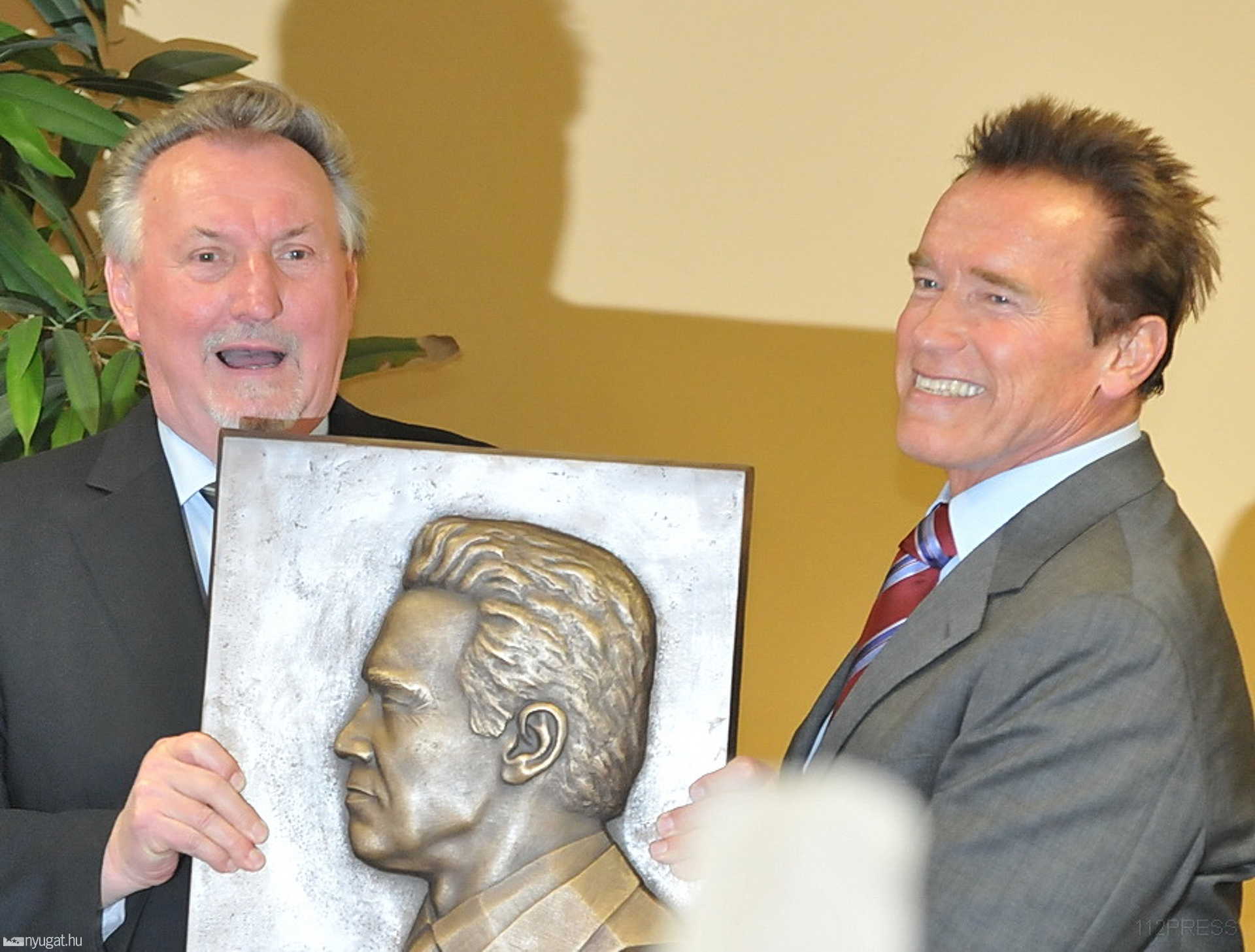 Arnold Schwarzenegger Güssingben - Megújuló energiákat népszerűsít az ex-Terminátor