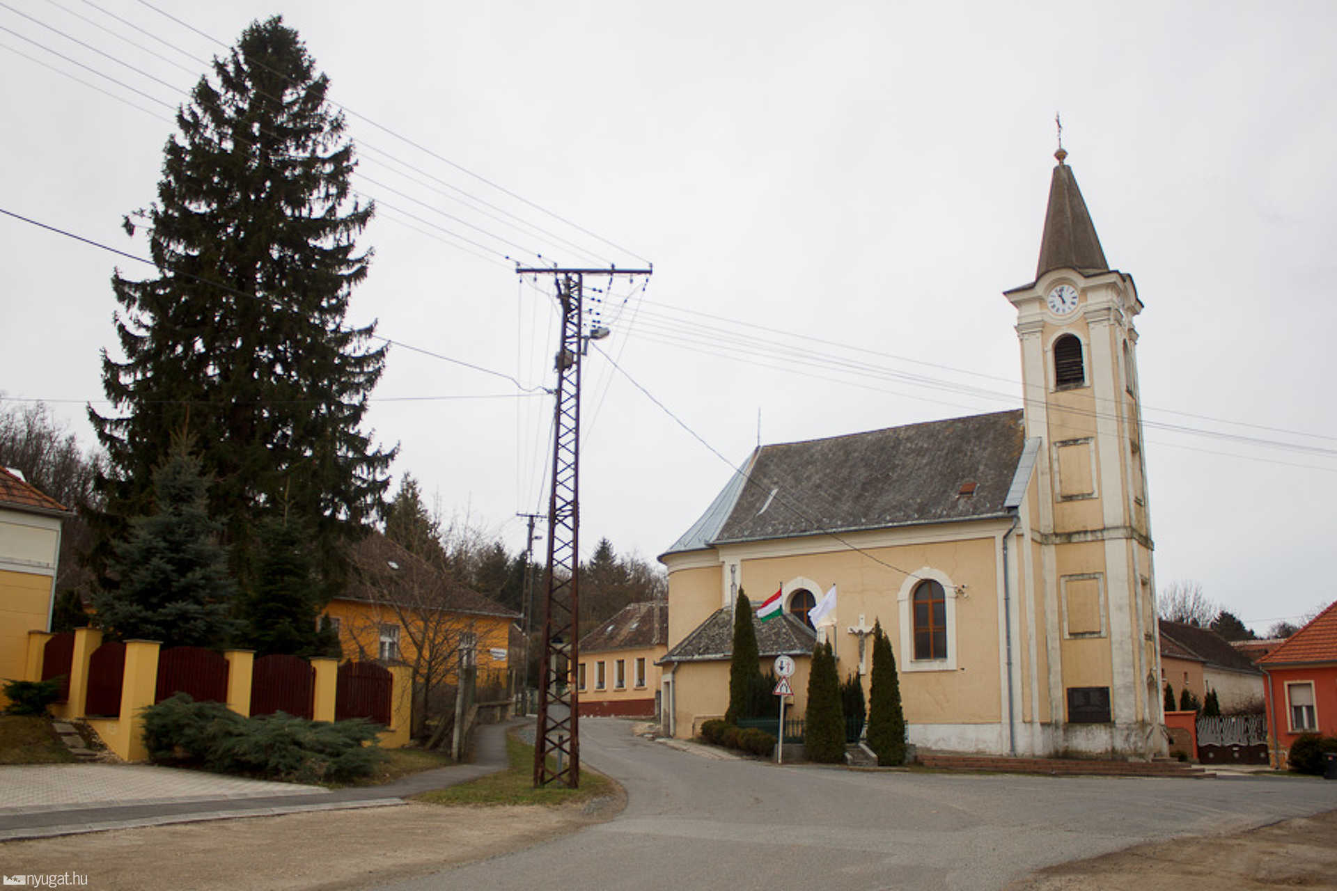 Szentháromság templom - Olad