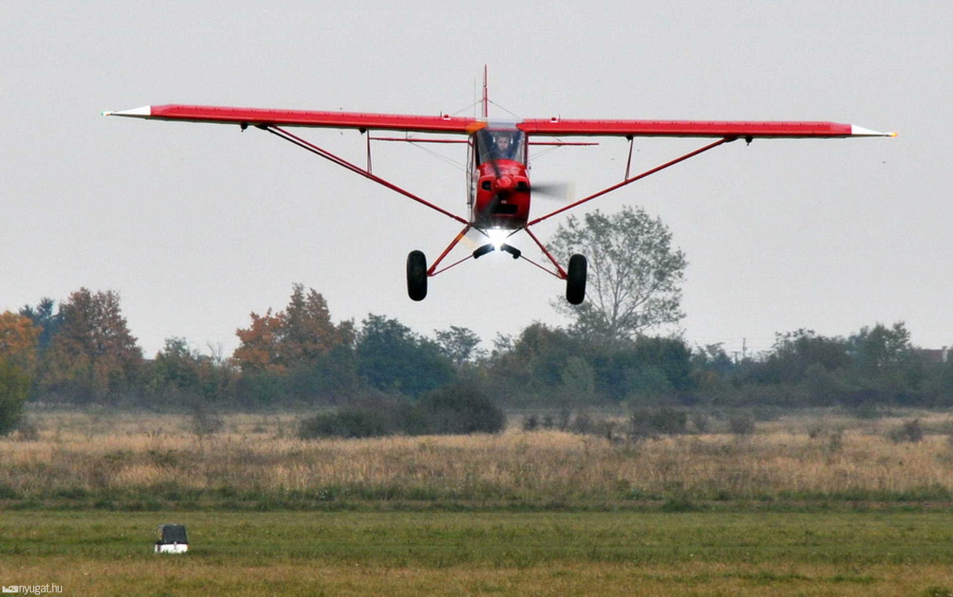 Légi felderítésre használt Savage Cruiser Szombathelyen