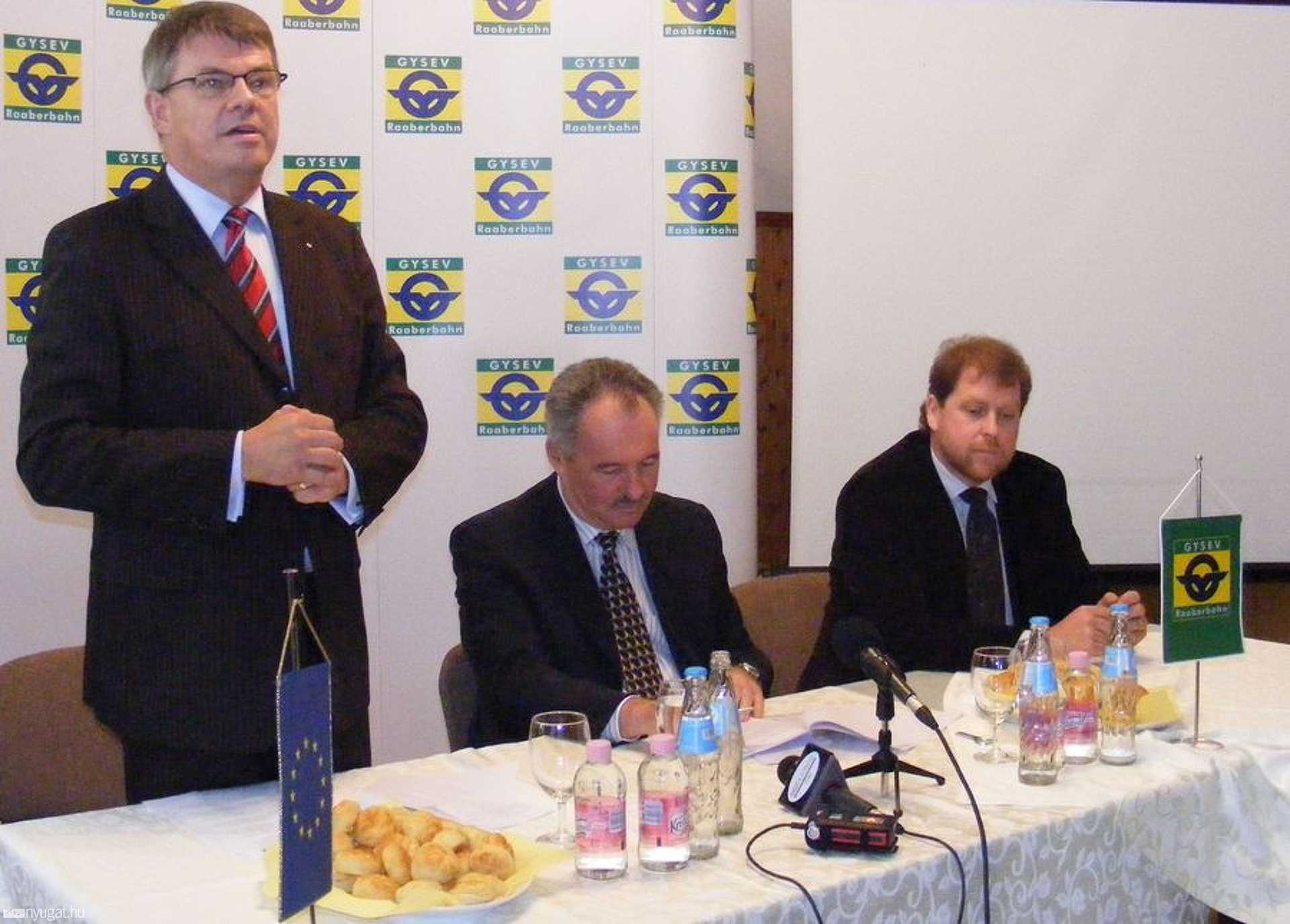 Átadás