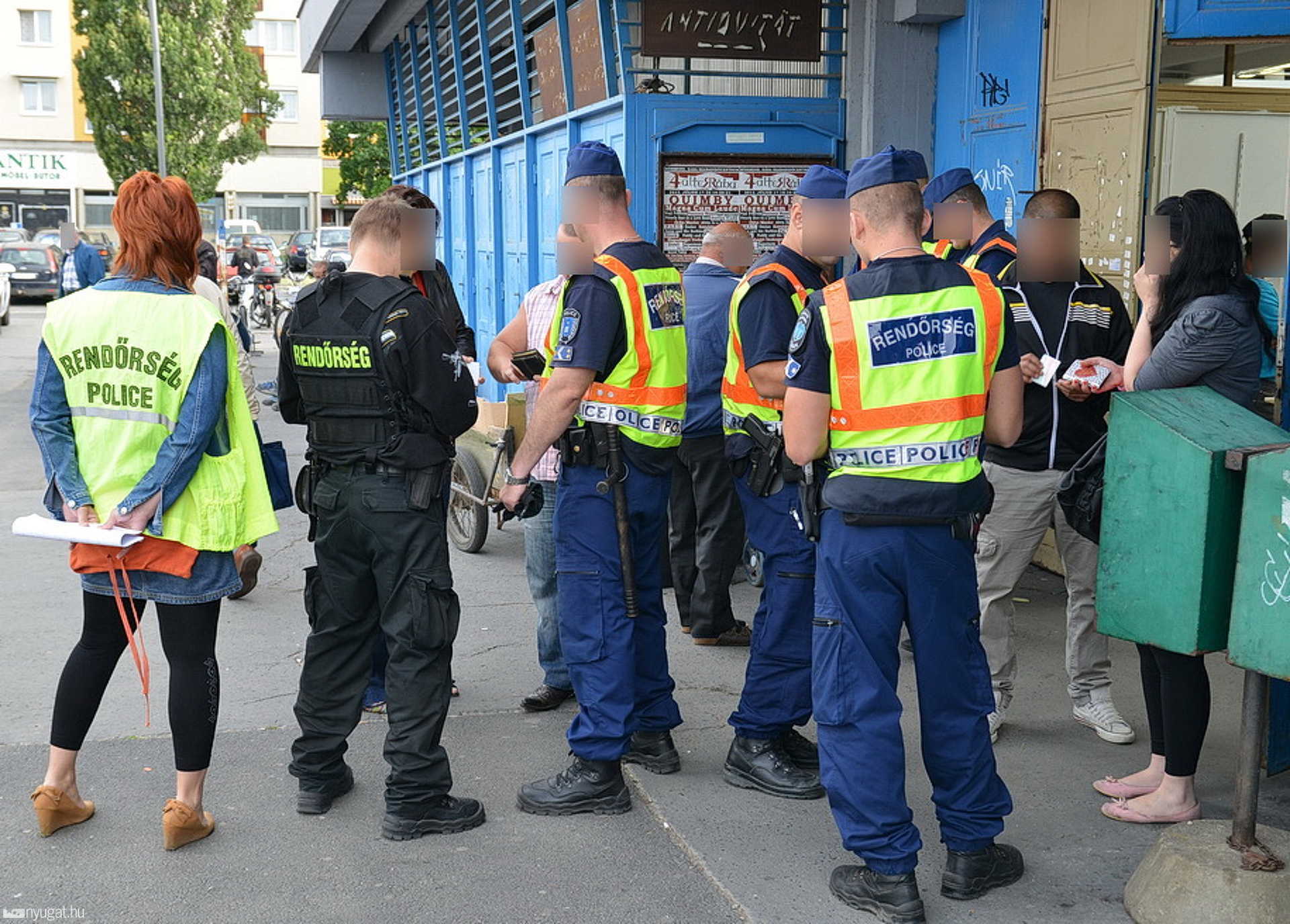 Razzia a szombathelyi zsibvásáron - 2013.06.30.