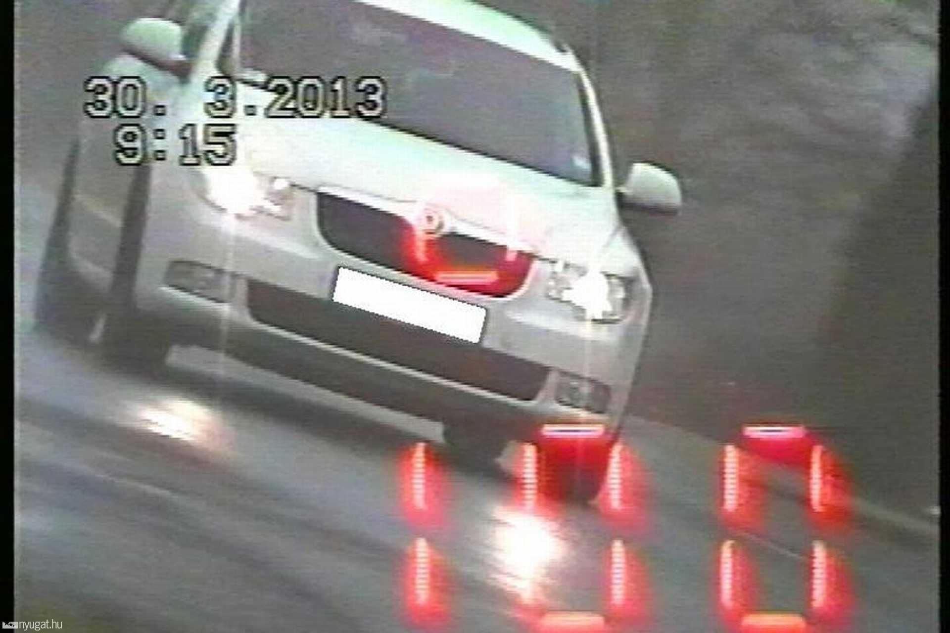 Lukácsházán 100 km/h-val