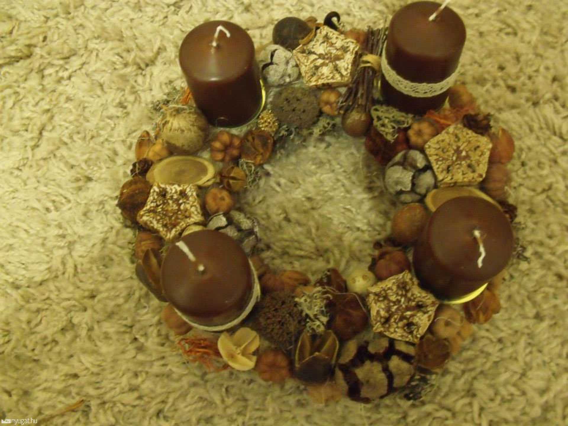 Döbrösy Dénes adventi koszorúja