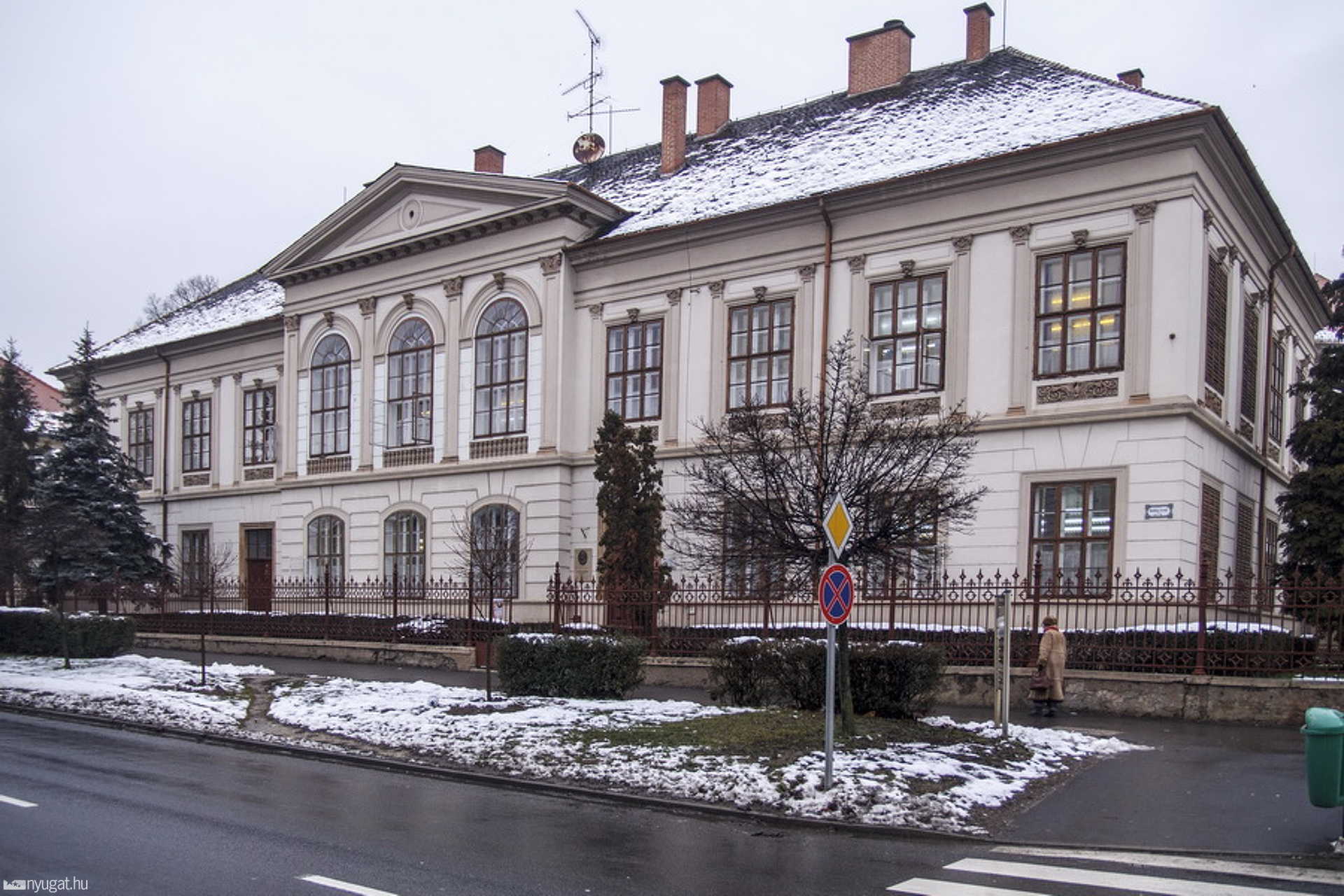 A Hollán Ernő utcai épület