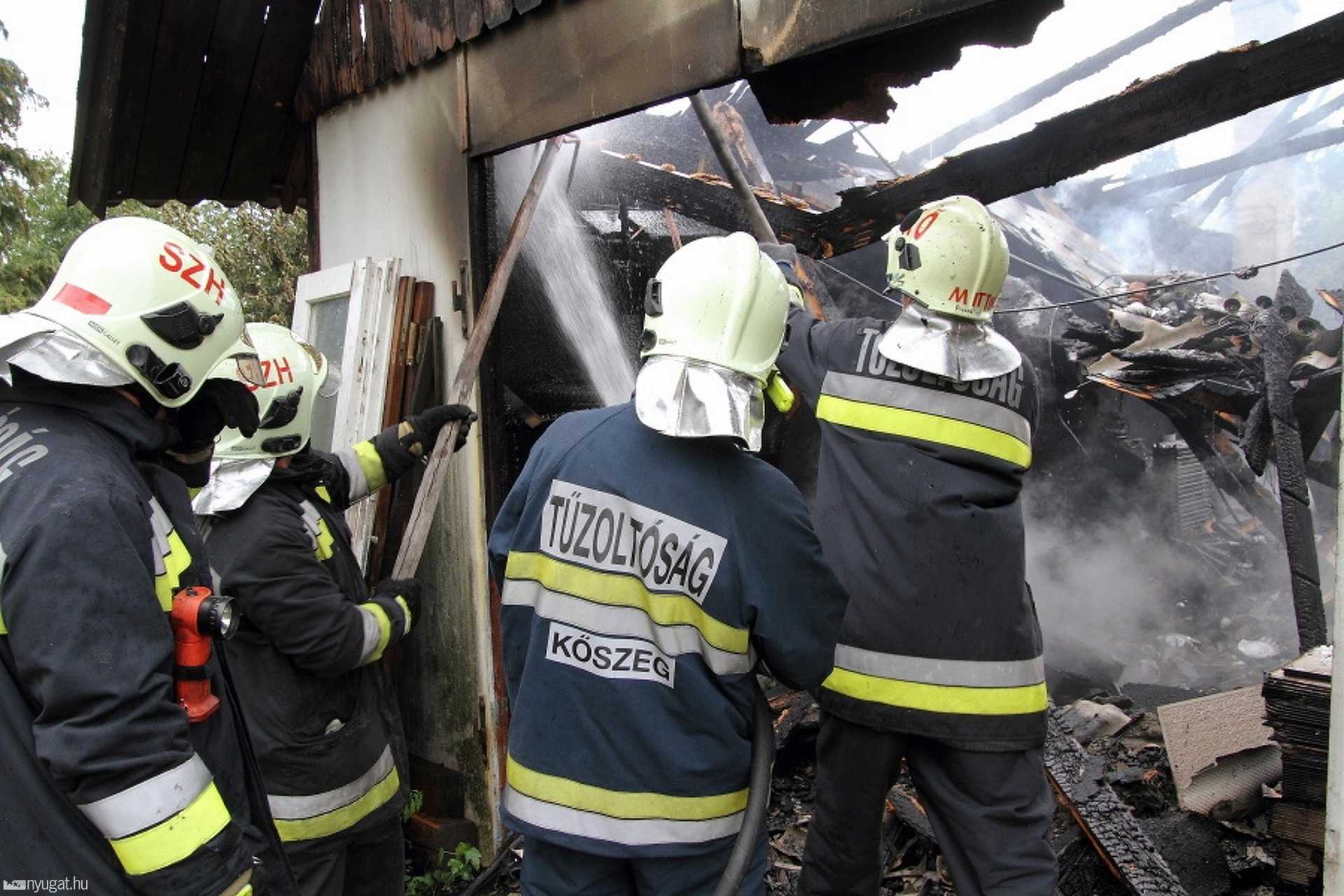 Teljesen kiégett egy asztalosüzem Kőszegen