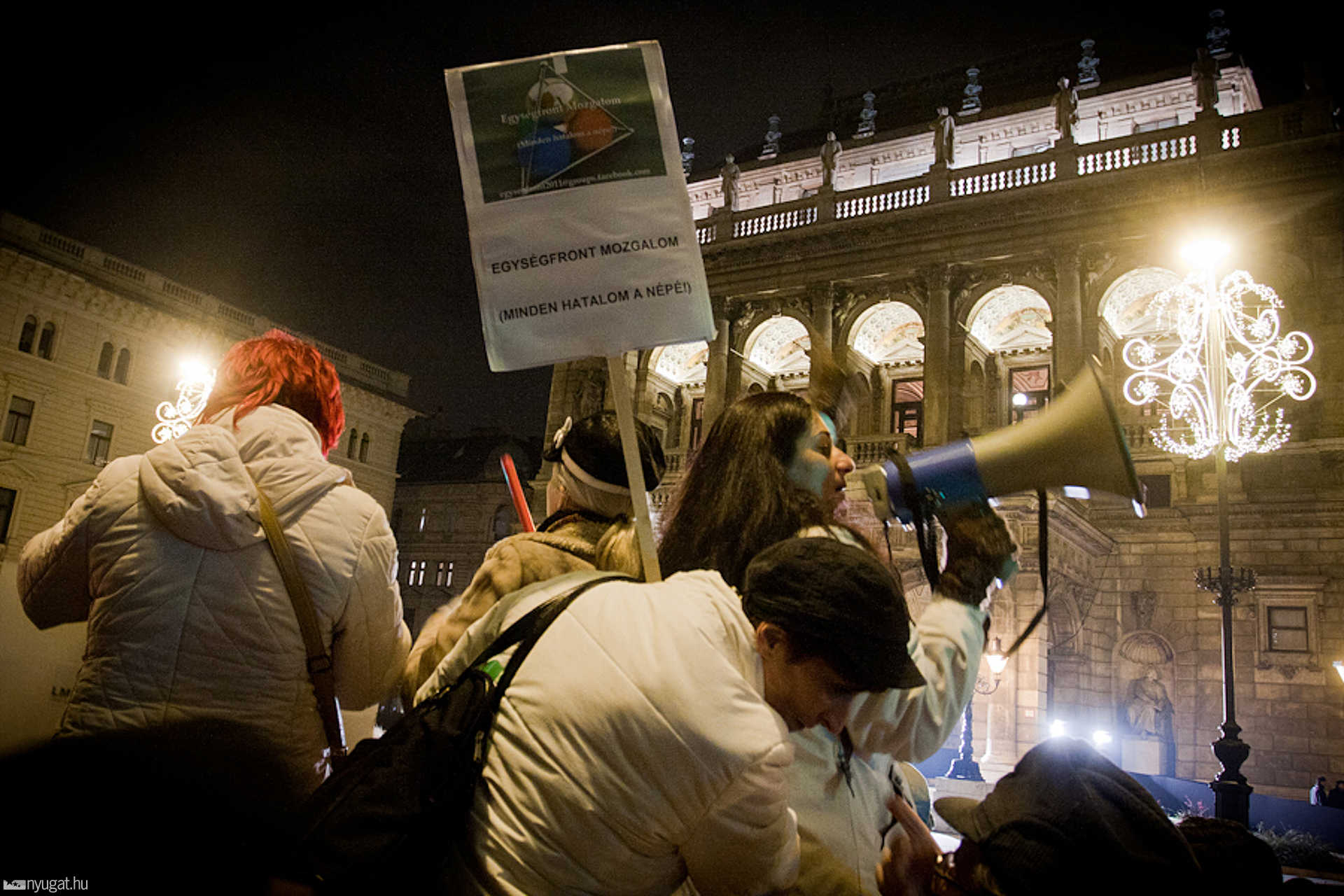 Tüntetés Budapesten az alaptörvény ellen 2012. január másodikán