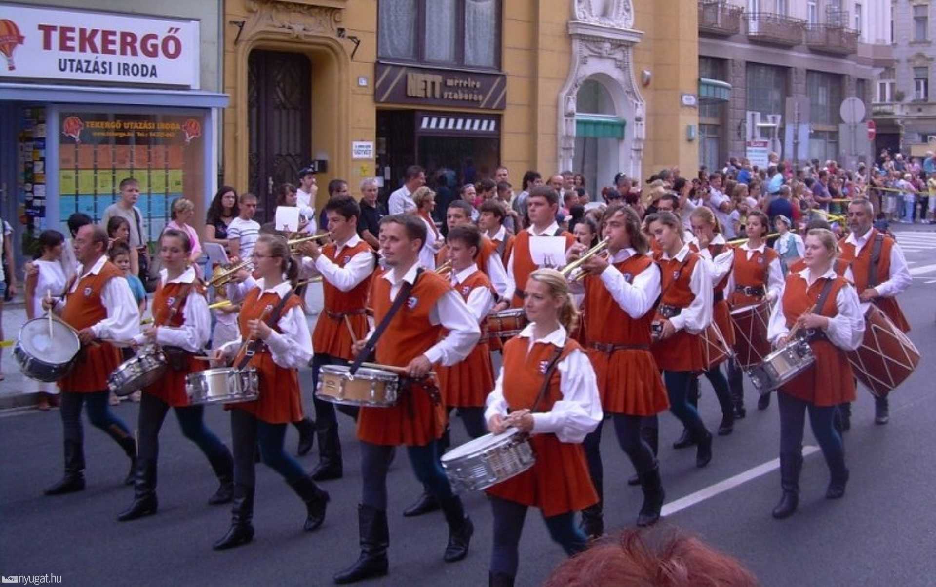 Karneváli fotópályázat 2010.