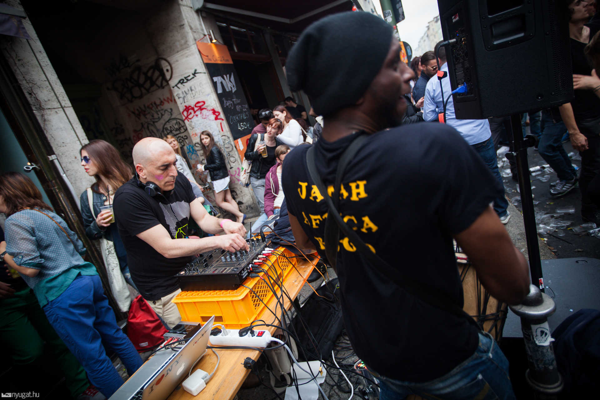 Május elseje Berlin Kreuzberg kerületében