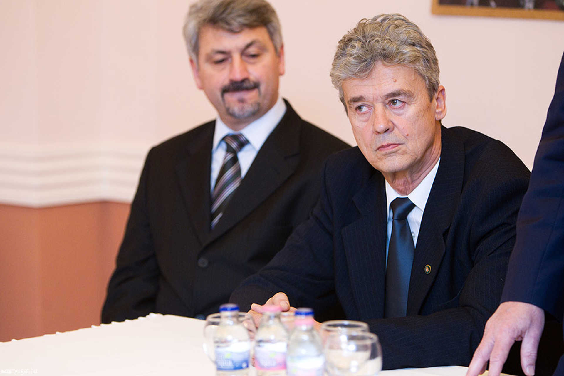Pintér Sándor sajtótájékoztatója Kőszegen