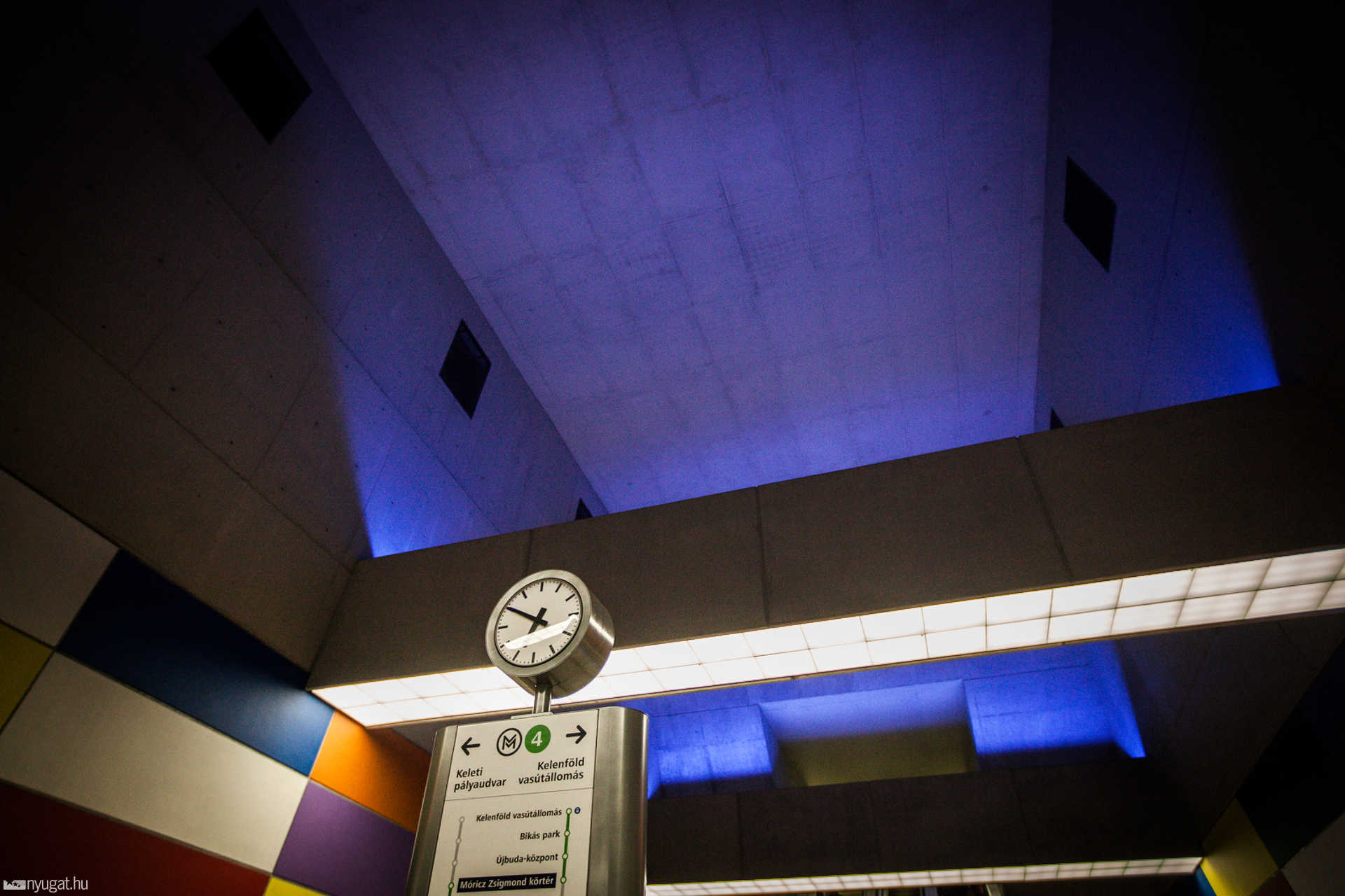 4-es metró az átadás napján
