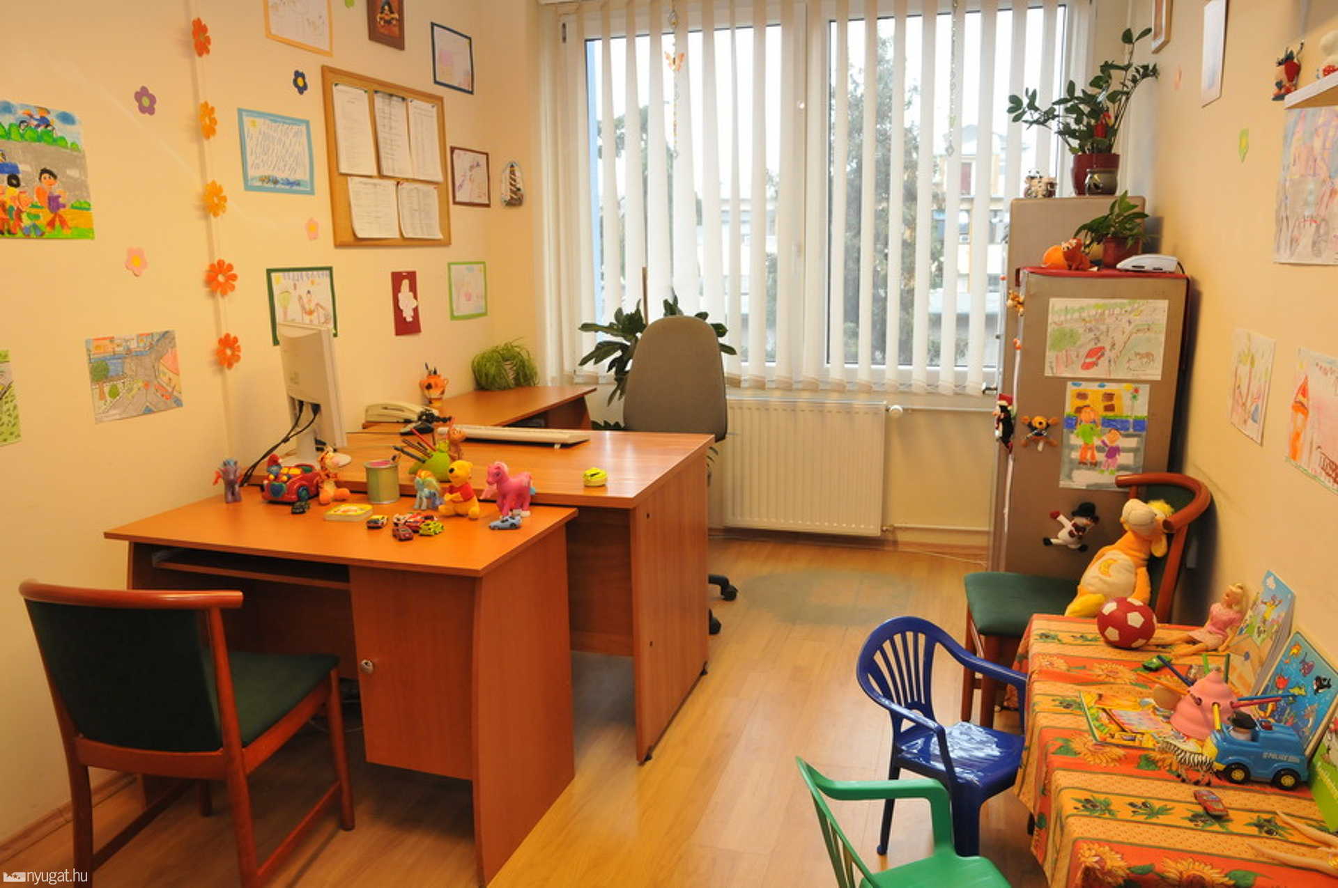 Gyerekbarát kihallgatószoba a Szombathelyi Rendőrkapitányságon
