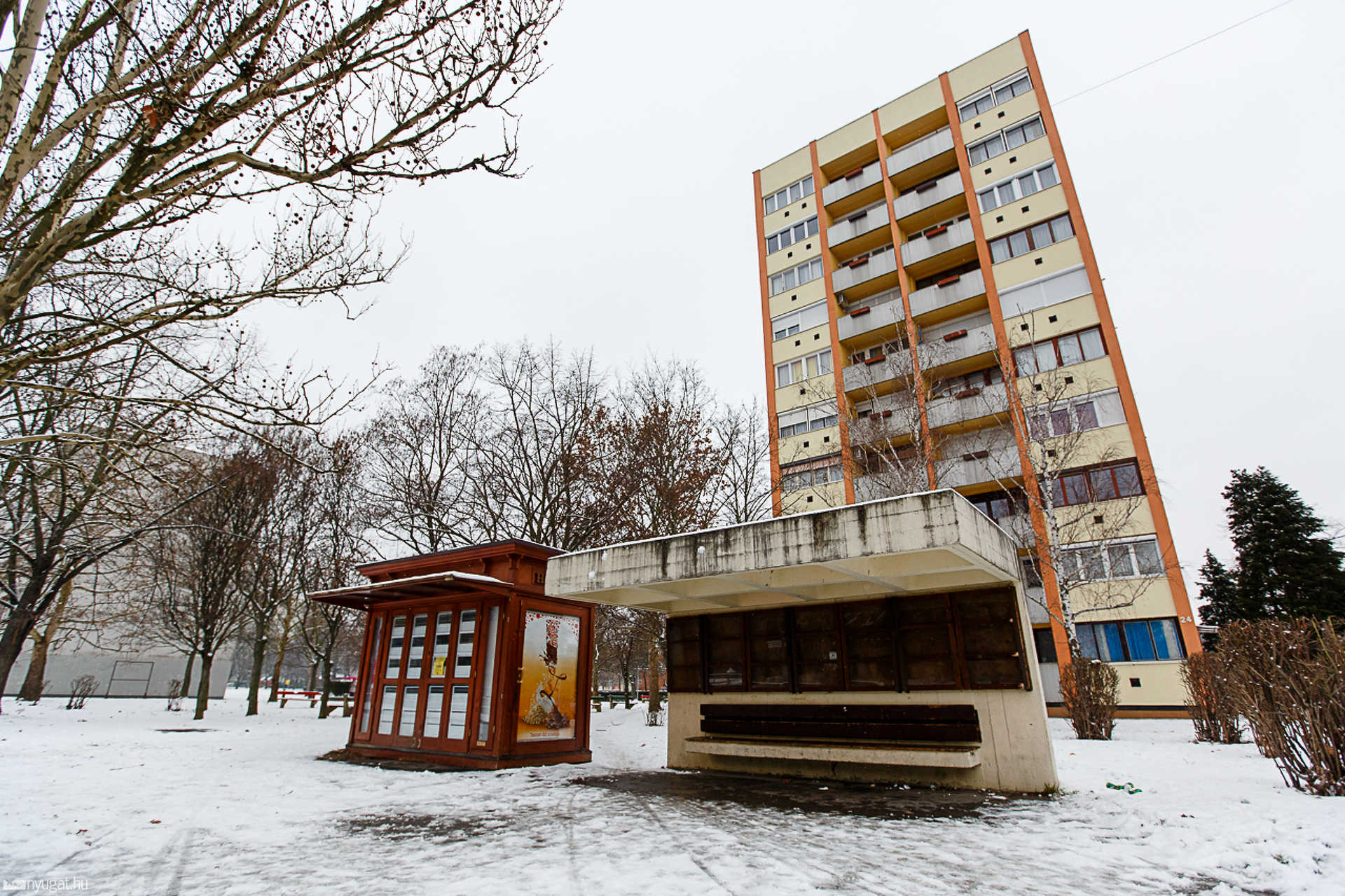 Bezárt újságos standok Szombathelyen