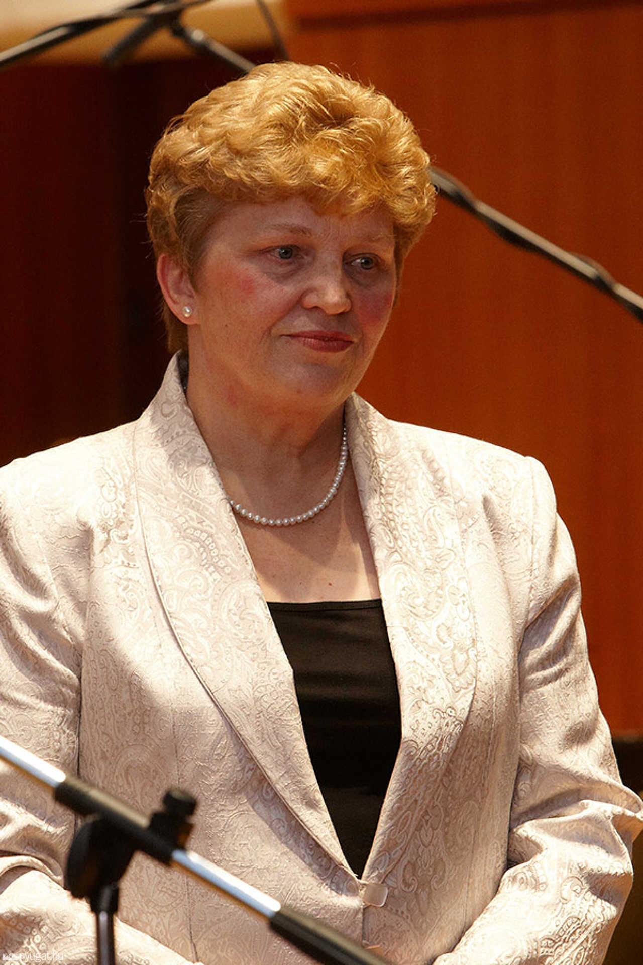 Csetényi Sándorné