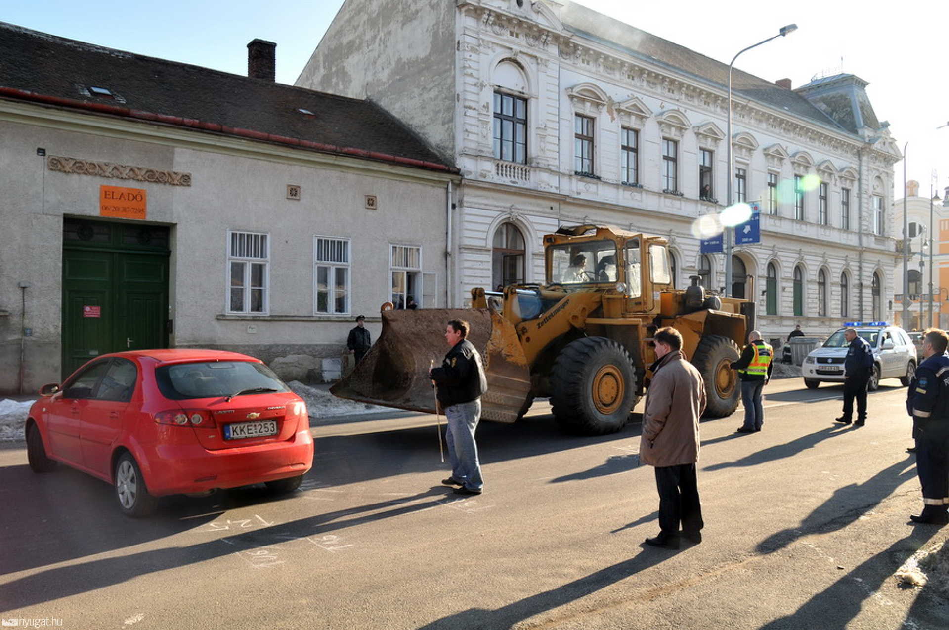 Így álltak a járművek a végső "bekattanás" előtt