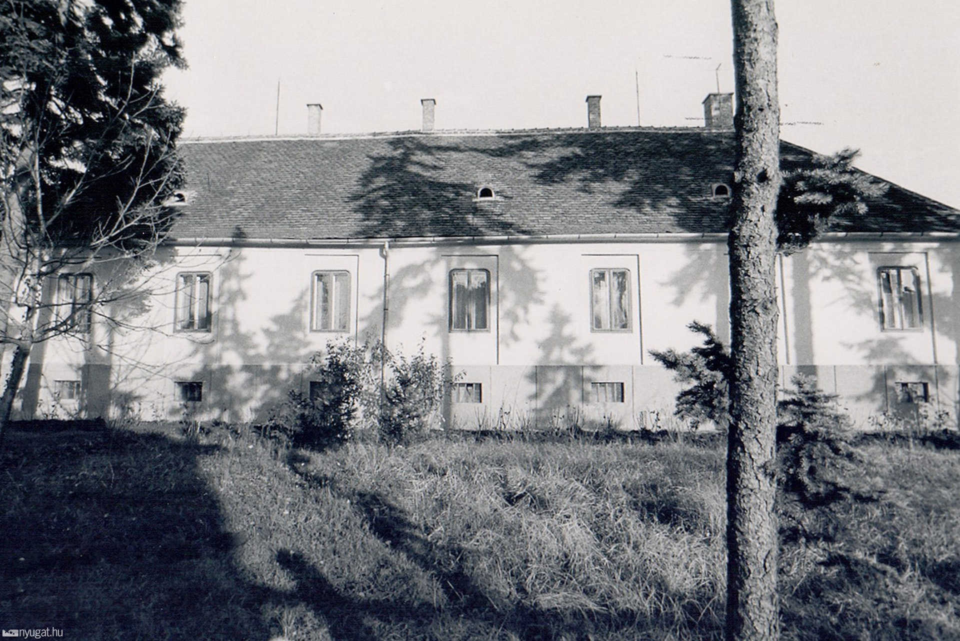 Csillagvizsgáló főépülete