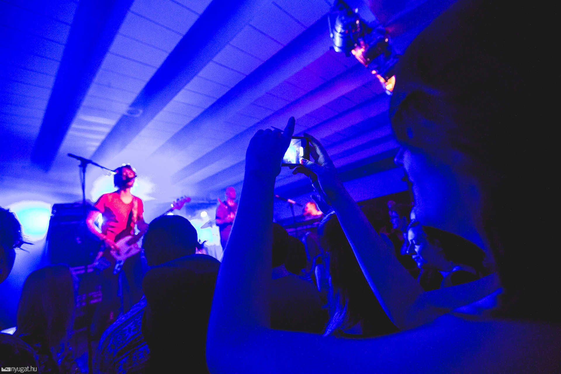 30Y-koncert a moziban