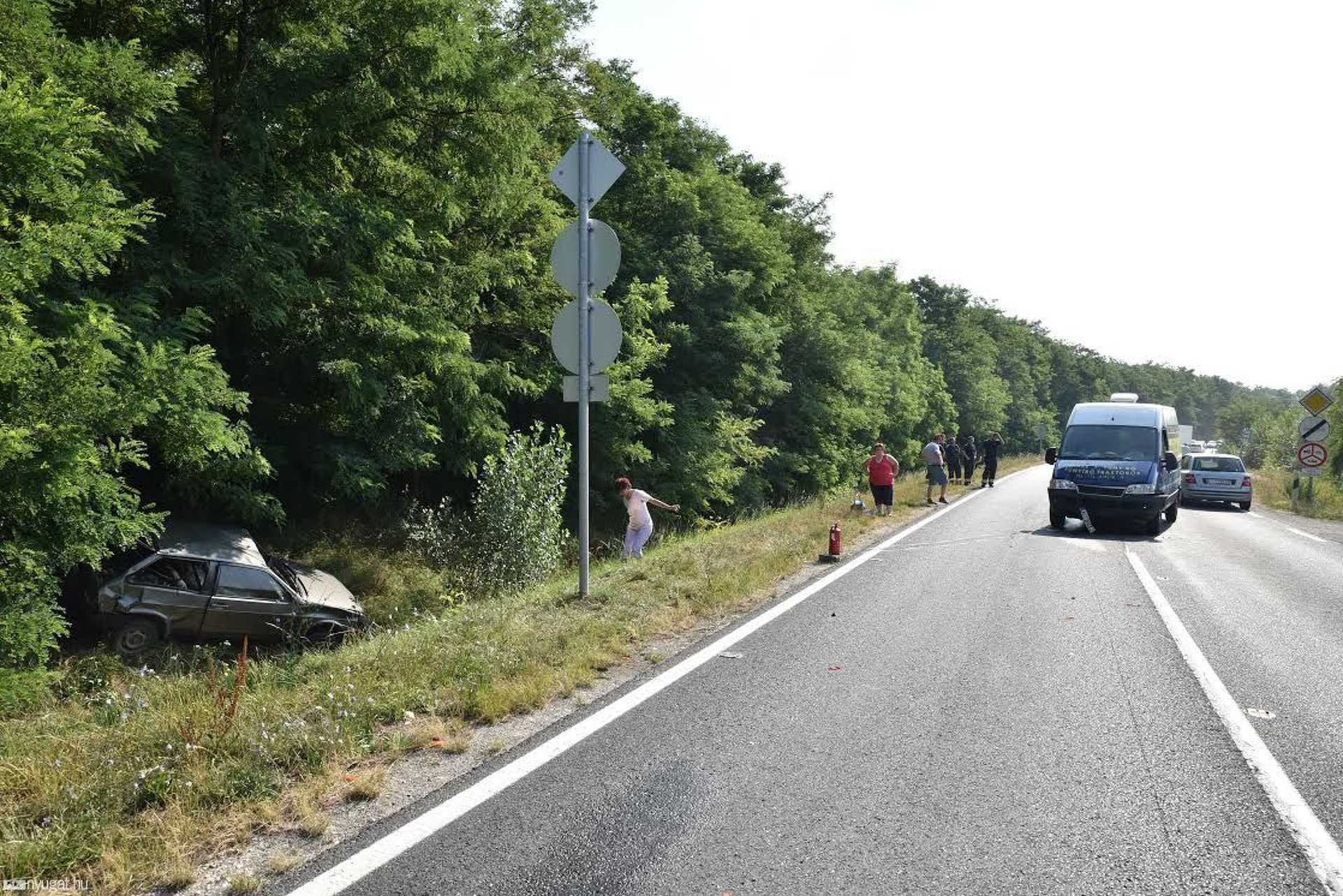 Baleset Hossszúperesztegnél