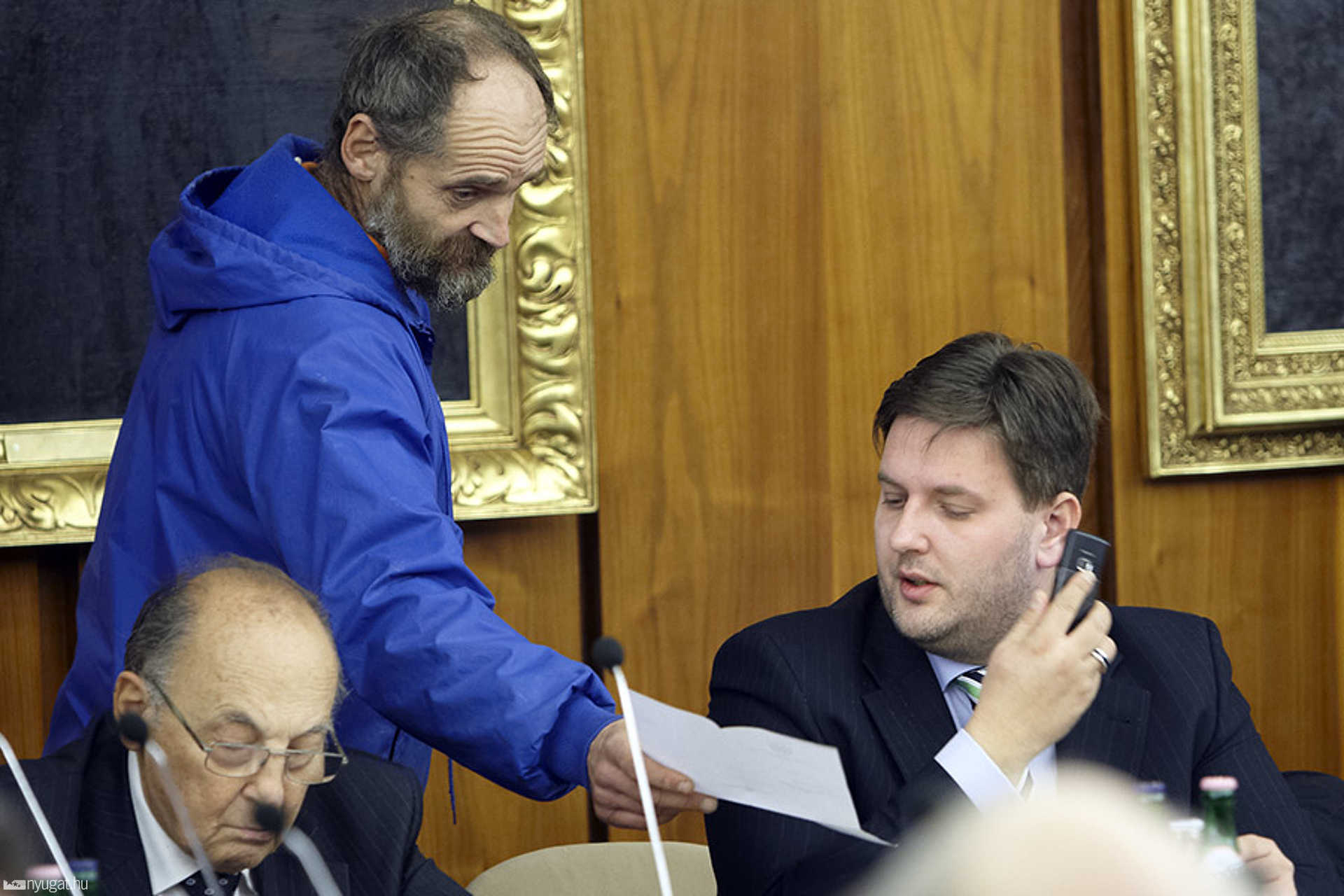 Novemberi közgyűlés