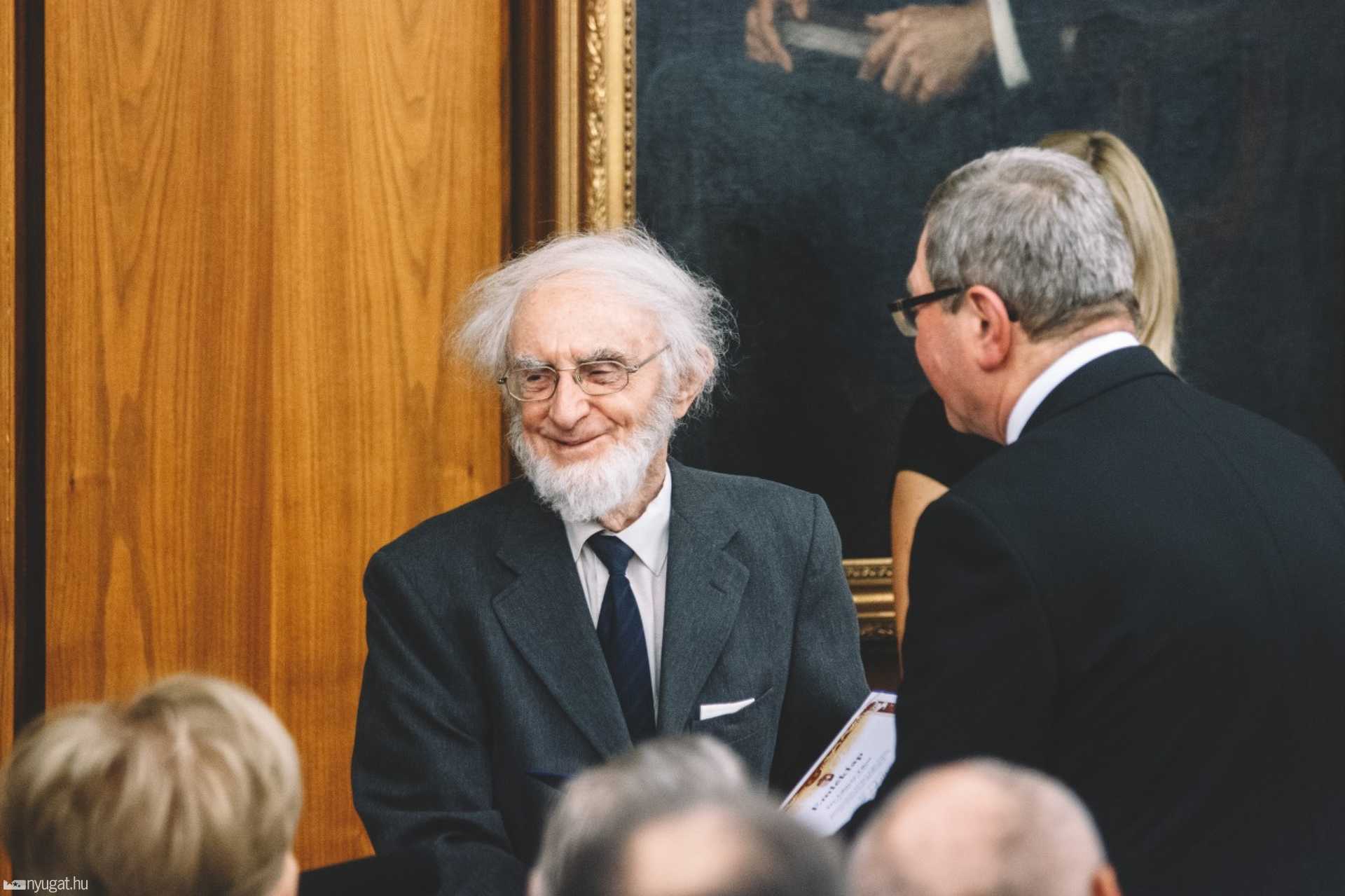 Ünnepi közgyűlés 2015 október 23.